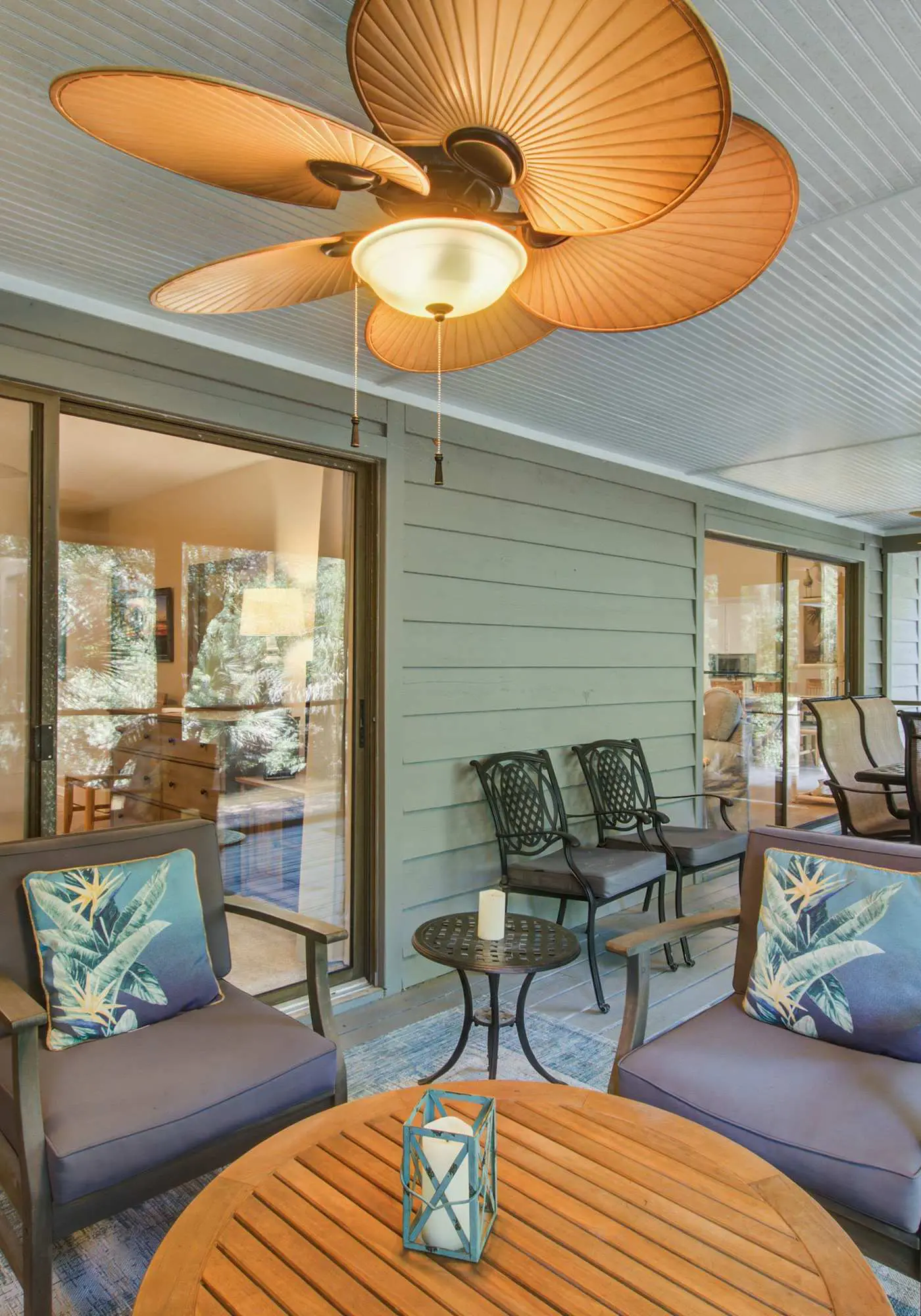 Shaded Lakeview Home with Deck & Screened Porch - Near Beach, Dogs OK