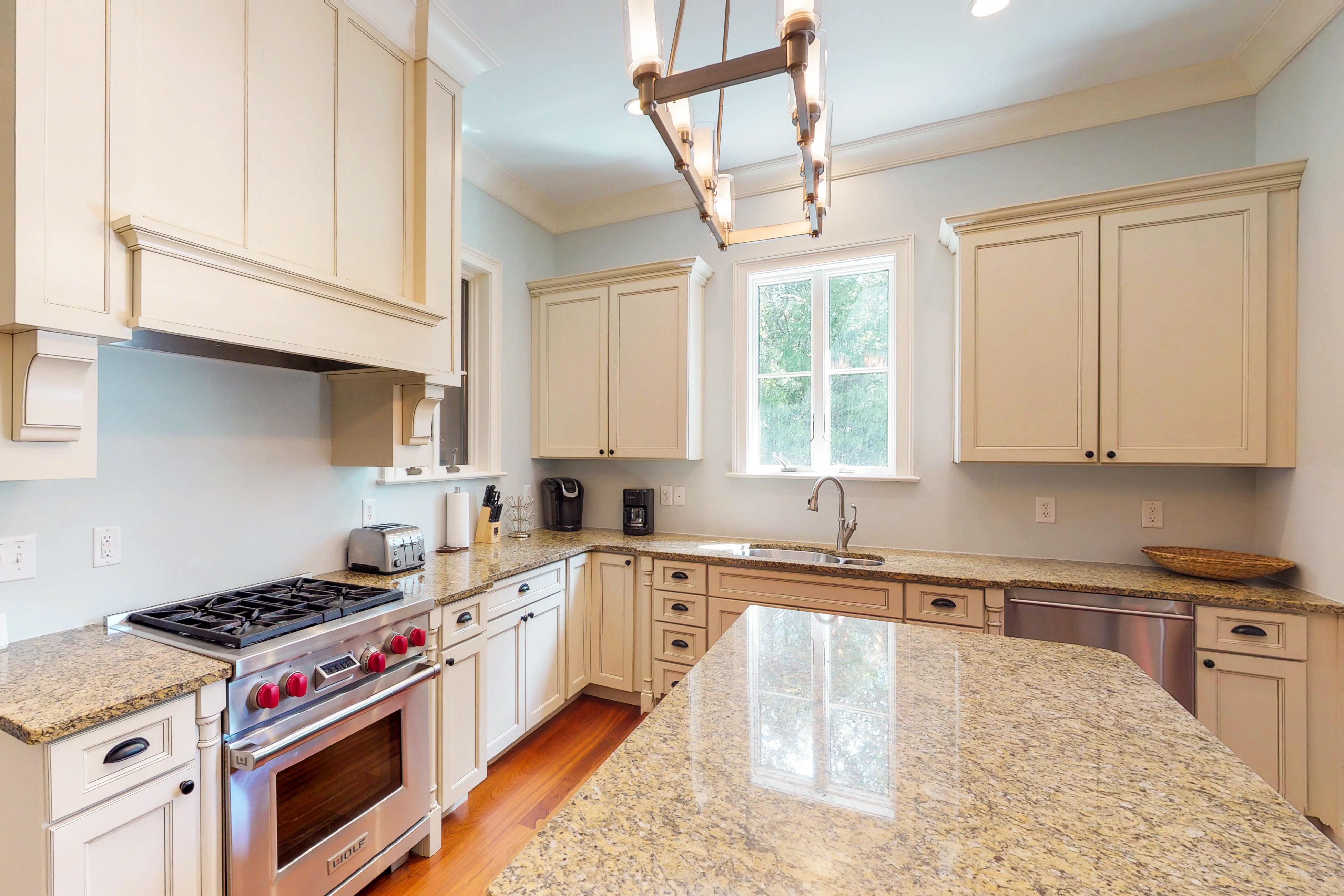 Multi-level home with private pool, lanai & enclosed deck - beach nearby