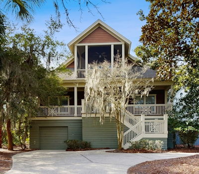 Spacious home with pool - walk to beach & golf