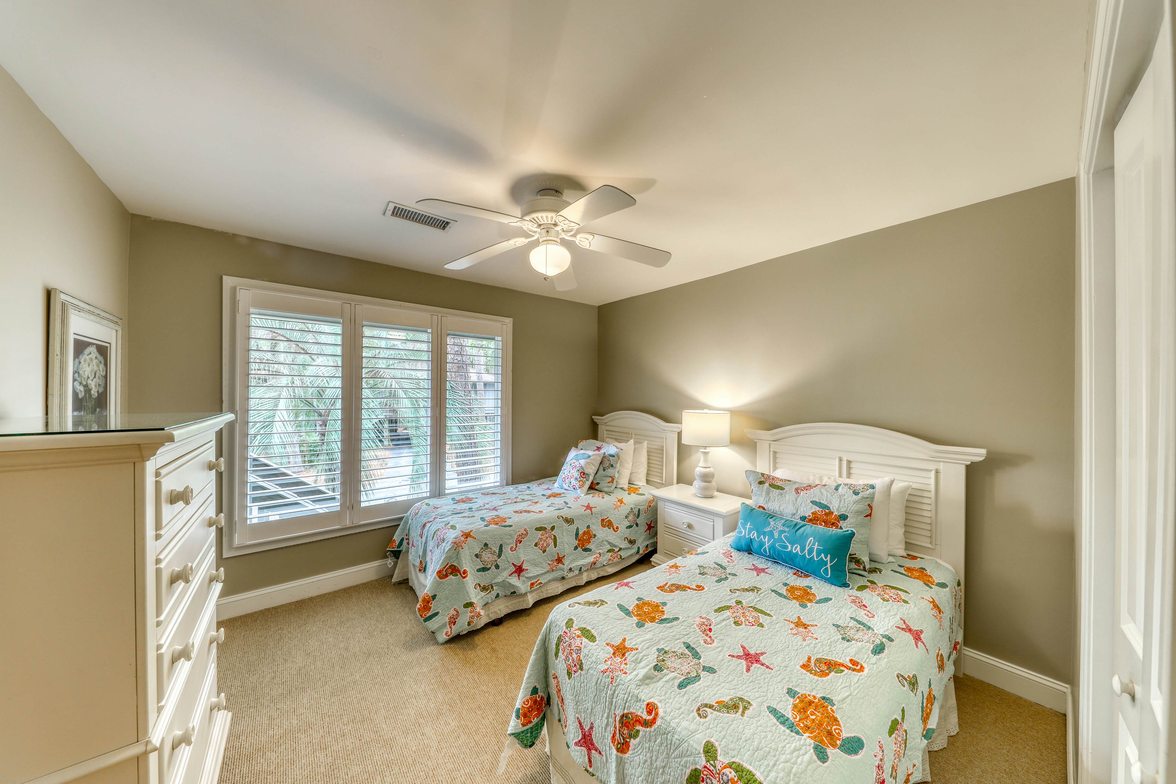 Cottage w/ On-Site Golf, Shared Pool, & Beautiful Inlet Views - Near the Beach