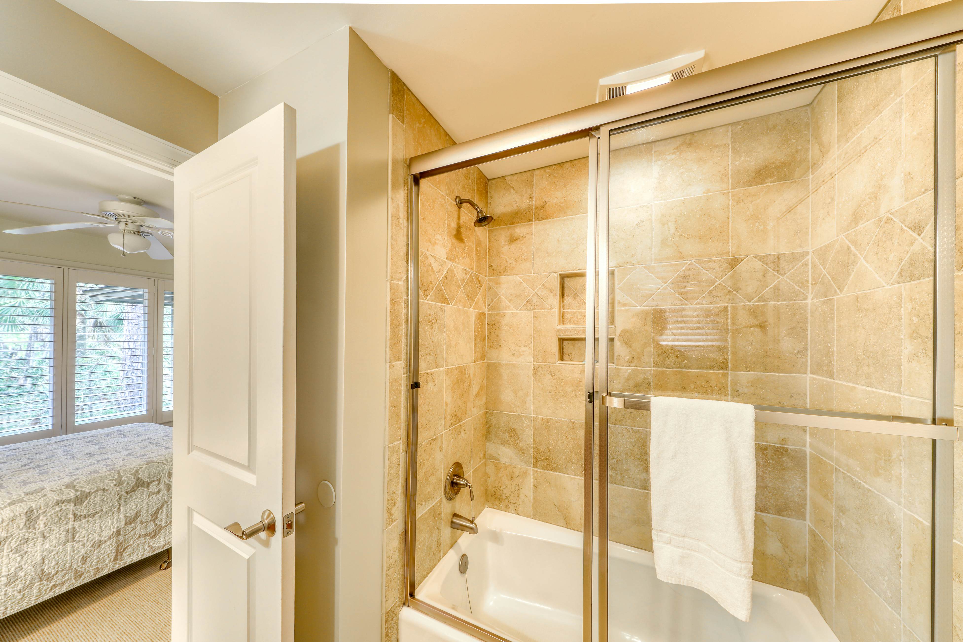 Cottage w/ On-Site Golf, Shared Pool, & Beautiful Inlet Views - Near the Beach