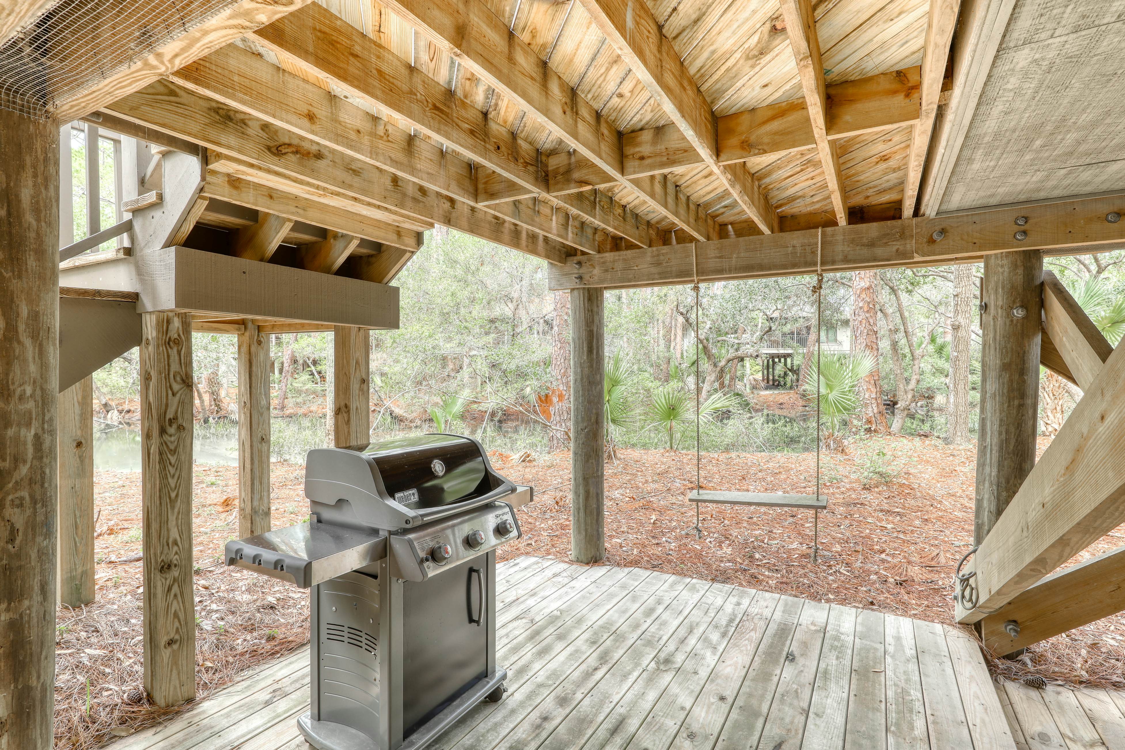 Cottage w/ On-Site Golf, Shared Pool, & Beautiful Inlet Views - Near the Beach