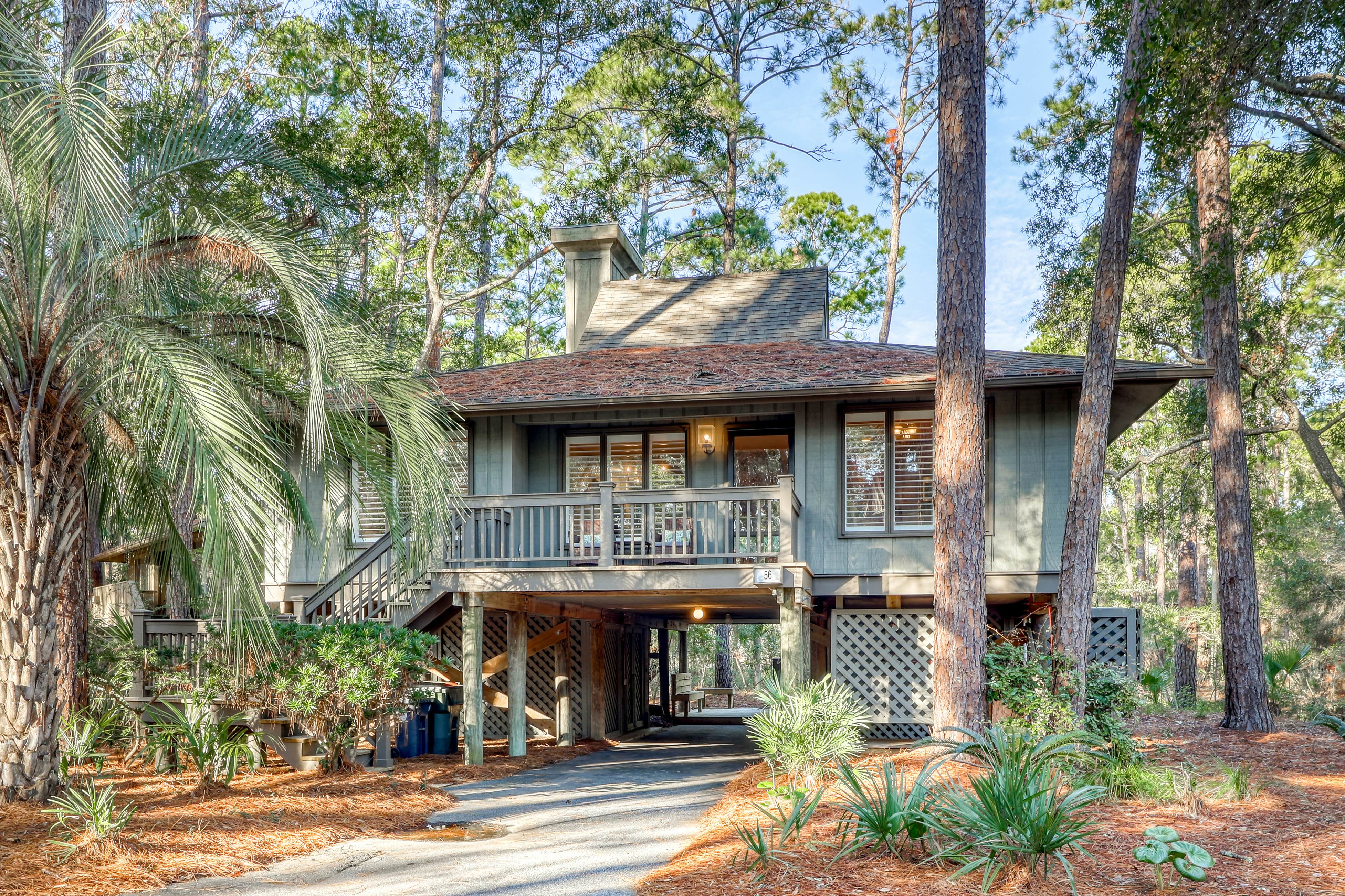 Cottage w/ On-Site Golf, Shared Pool, & Beautiful Inlet Views - Near the Beach