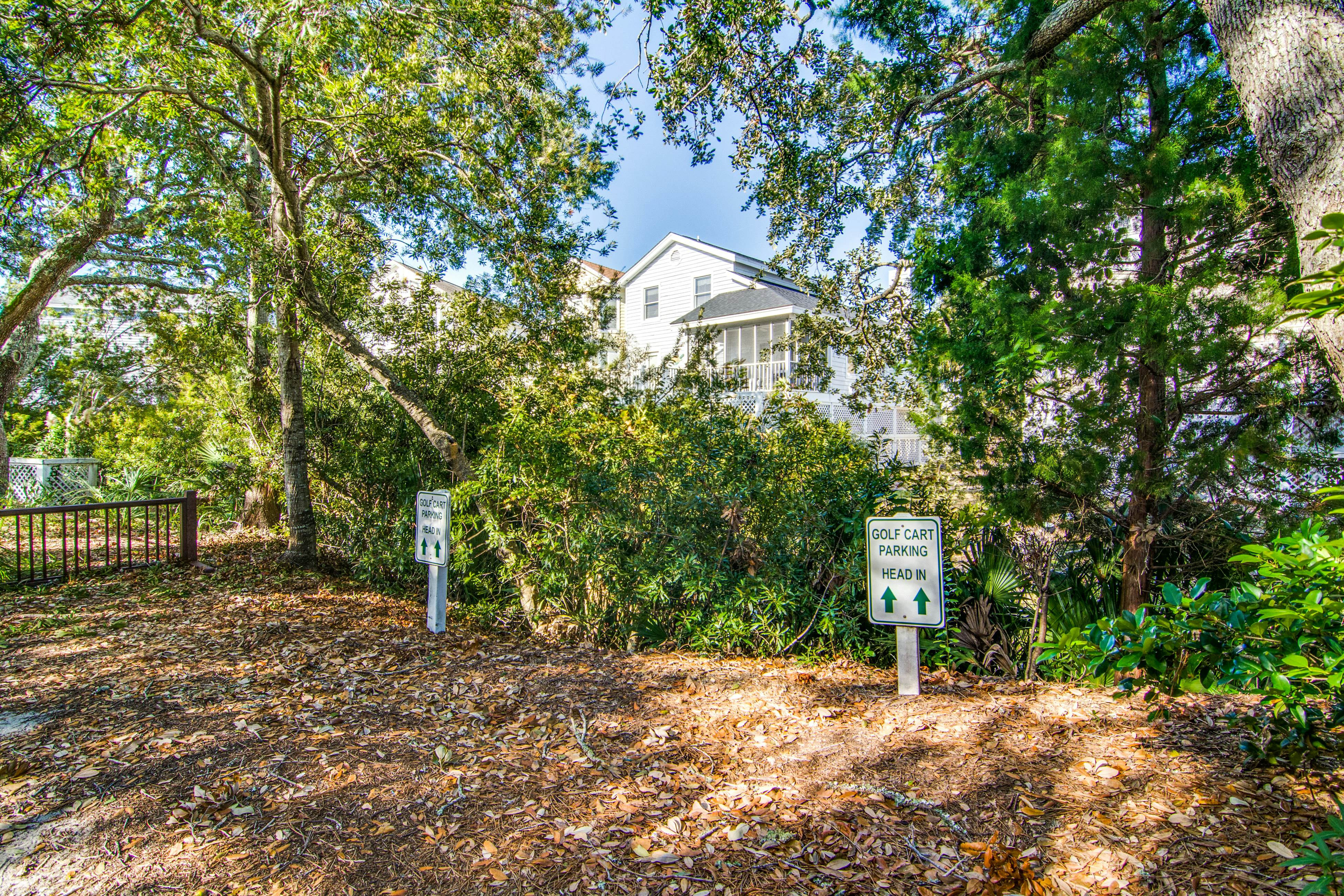 Beautifully decorated cottage steps from the beach with pool & open layout