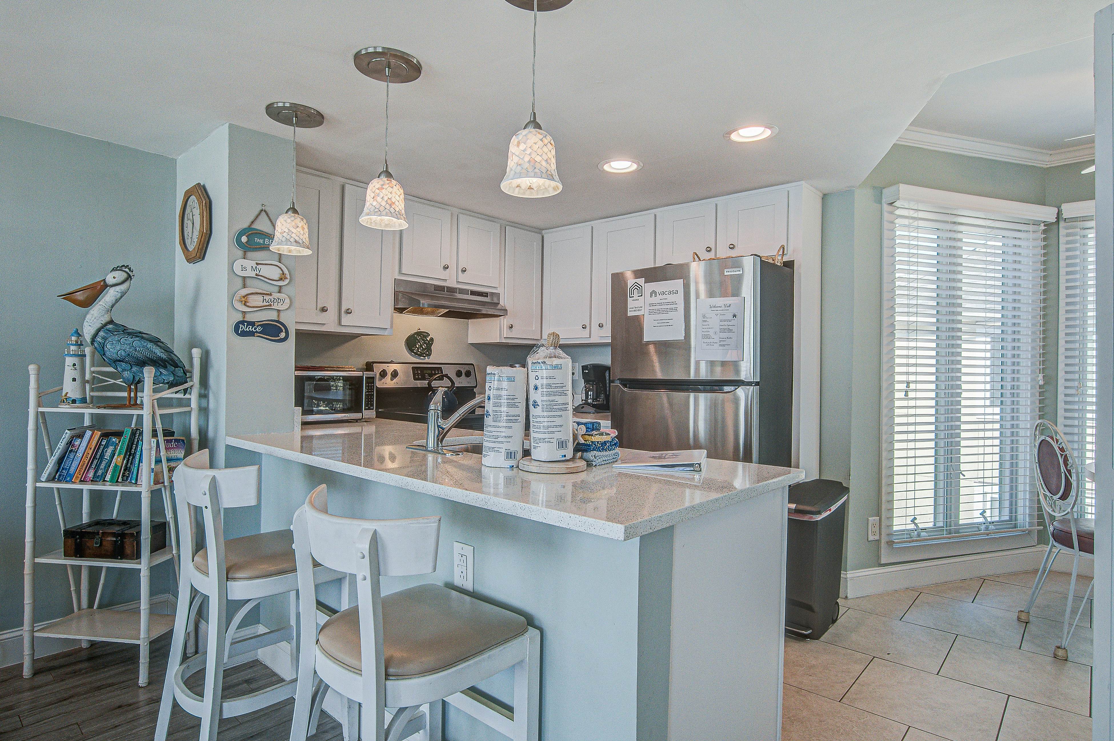 Top-floor Oceanfront Villa with spectacular ocean views - prime location