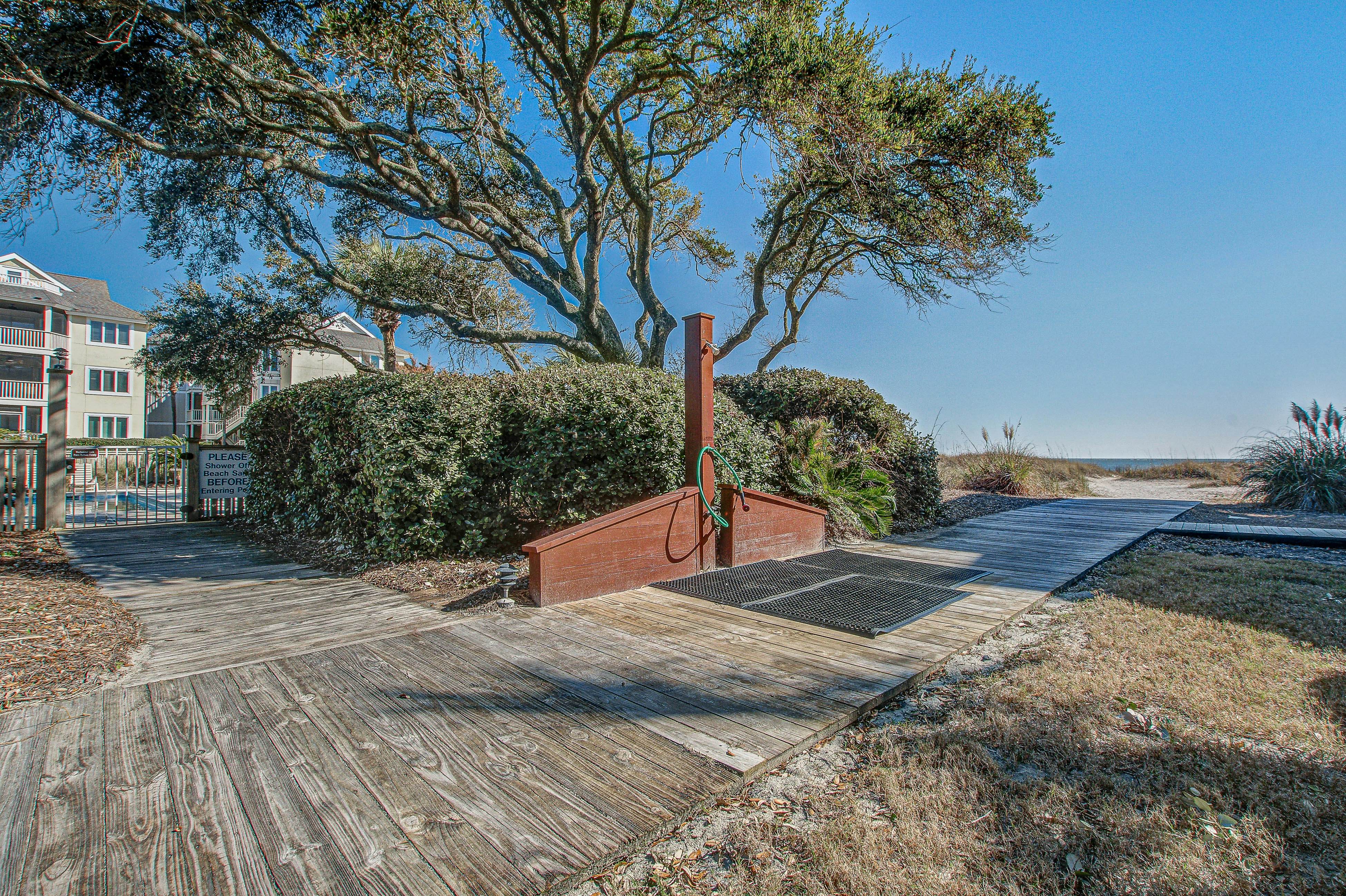 Top-floor Oceanfront Villa with spectacular ocean views - prime location