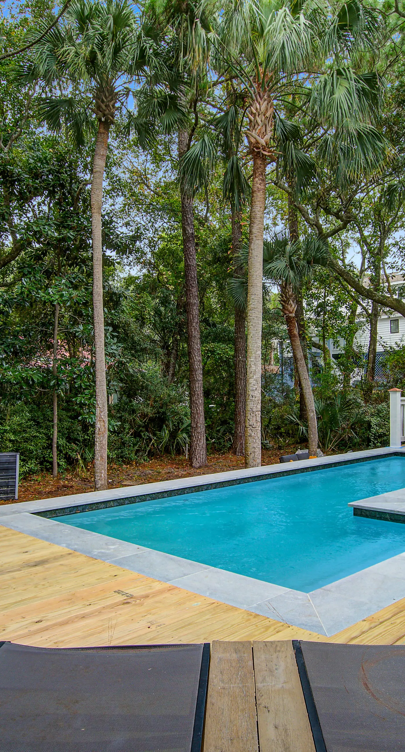 Stunning home, close to beach with large deck, pool & outdoor shower