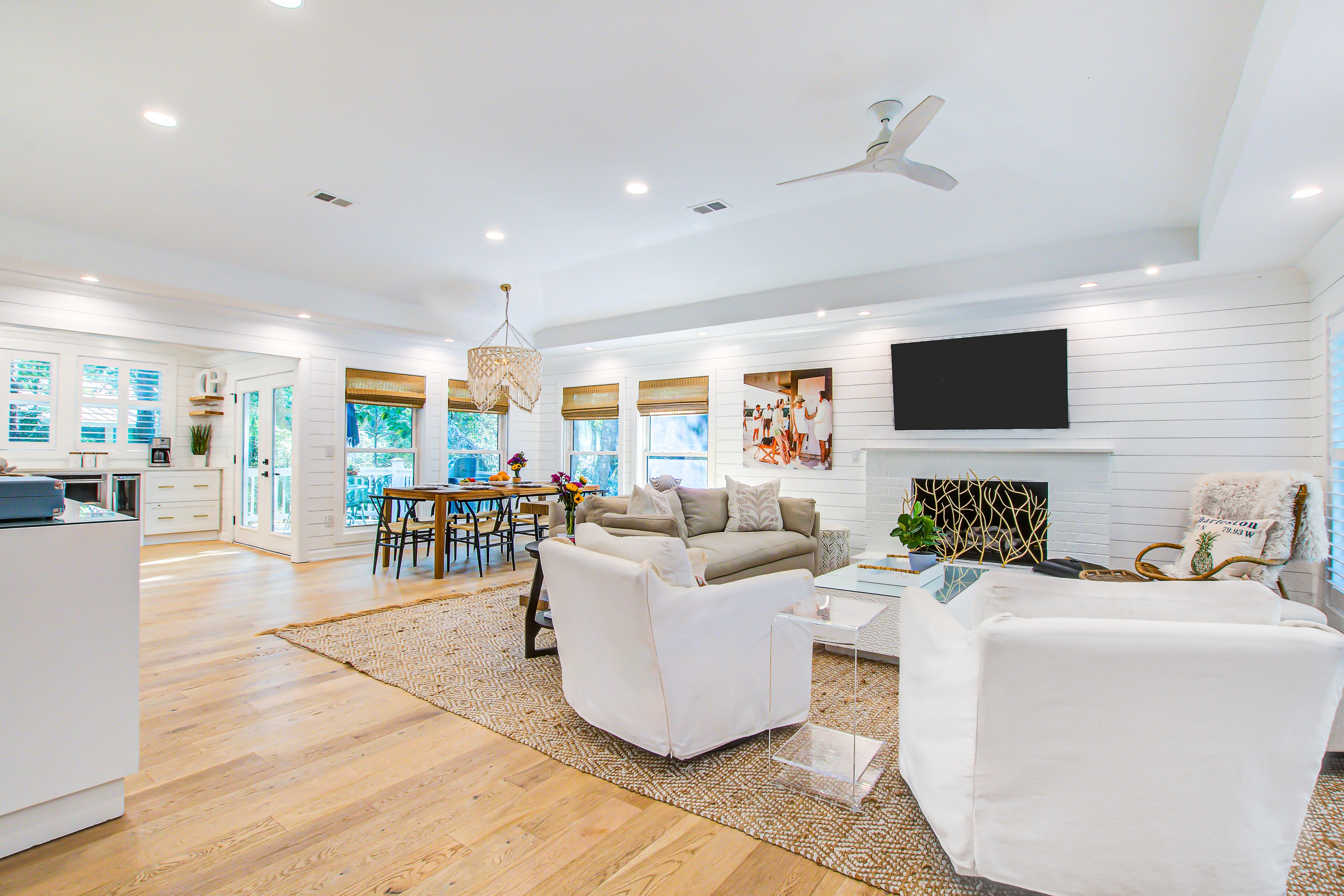 Stunning home, close to beach with large deck, pool & outdoor shower