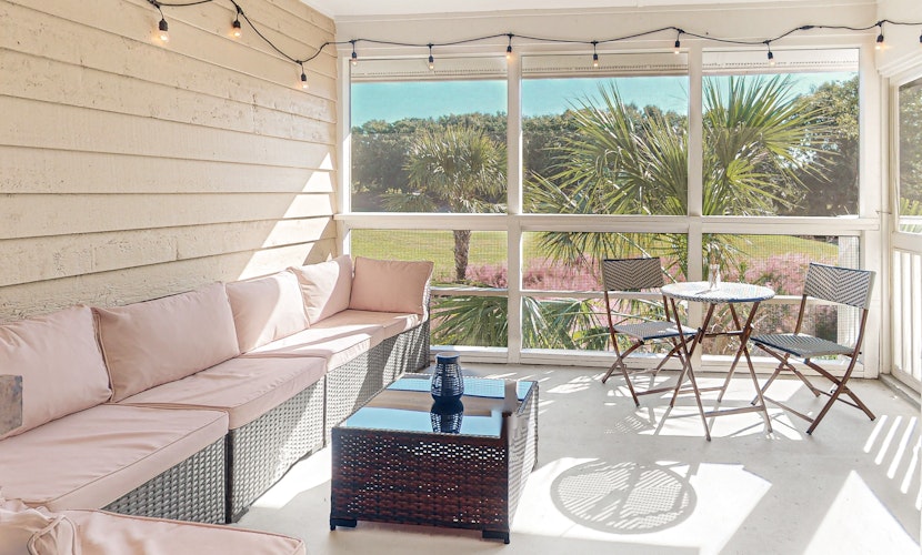 Golf course-front condo with beach access, golf views, outdoor pool, tennis, W/D