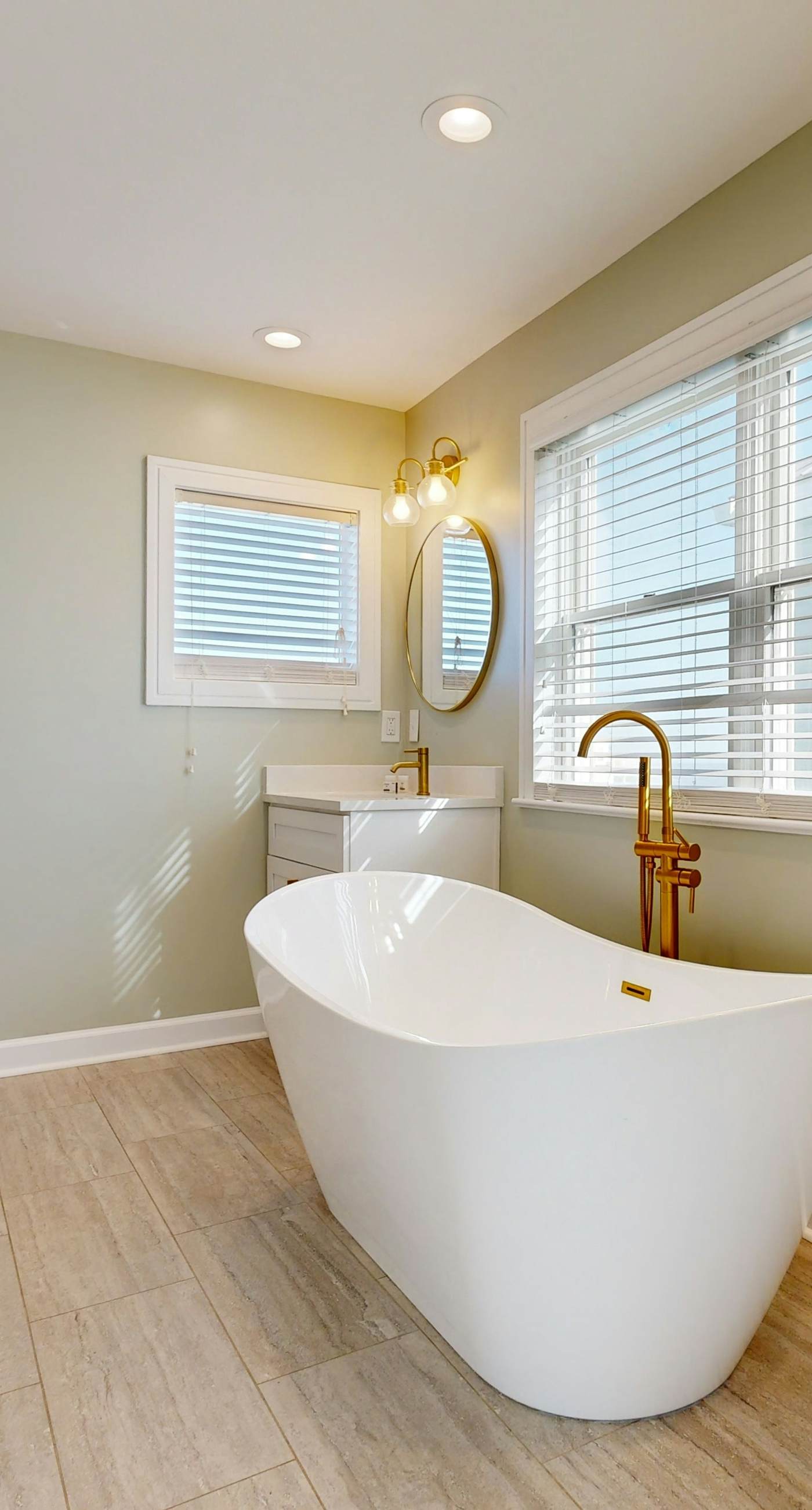 Opulent Ocean-View Escape at Wild Dunes | Tennis, Golf, Steps to Pool & Beach