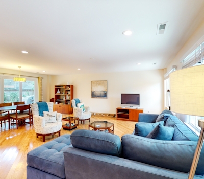 Comfortable dog-friendly home next door to rec center - blocks from beach access