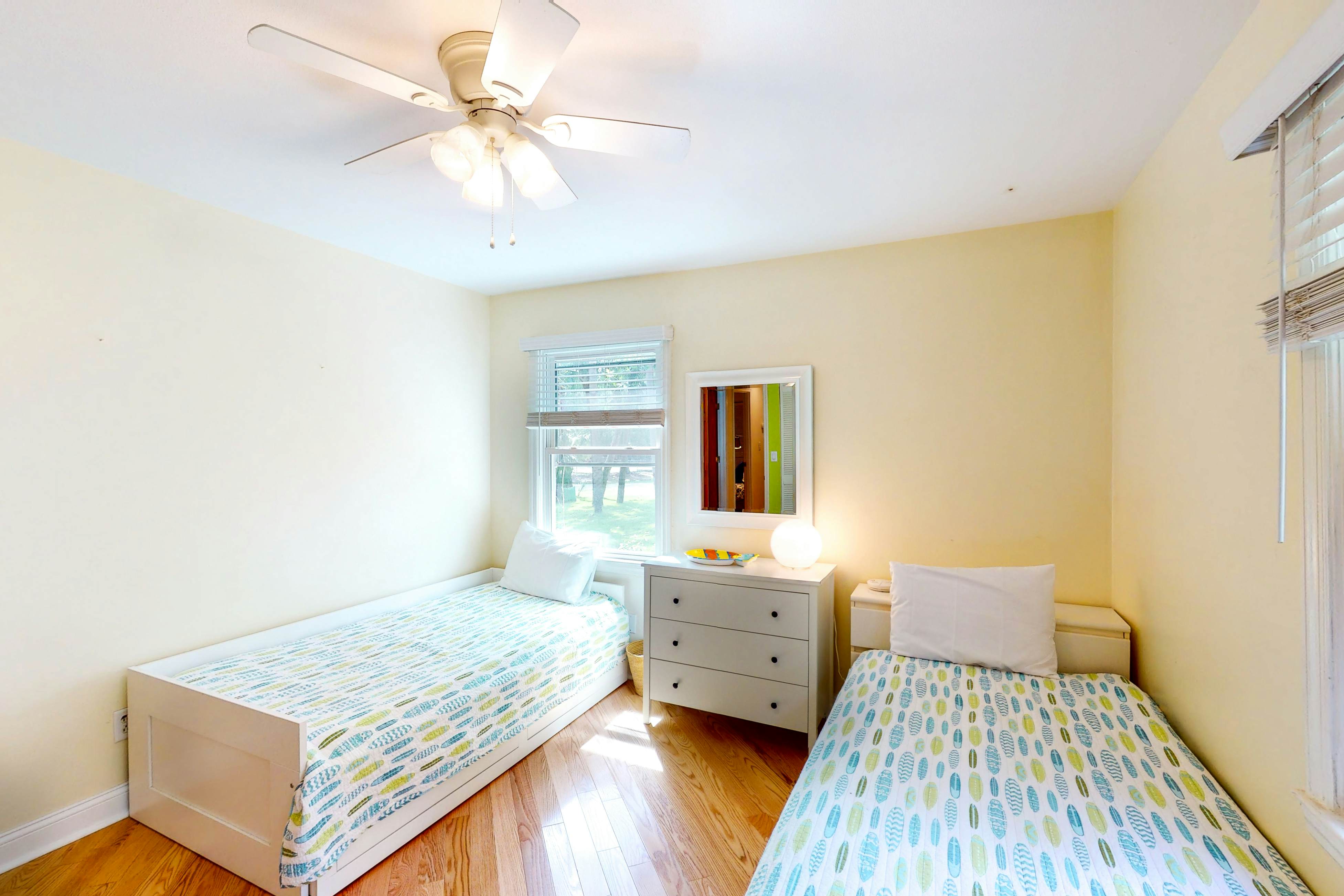 Comfortable dog-friendly home next door to rec center - blocks from beach access