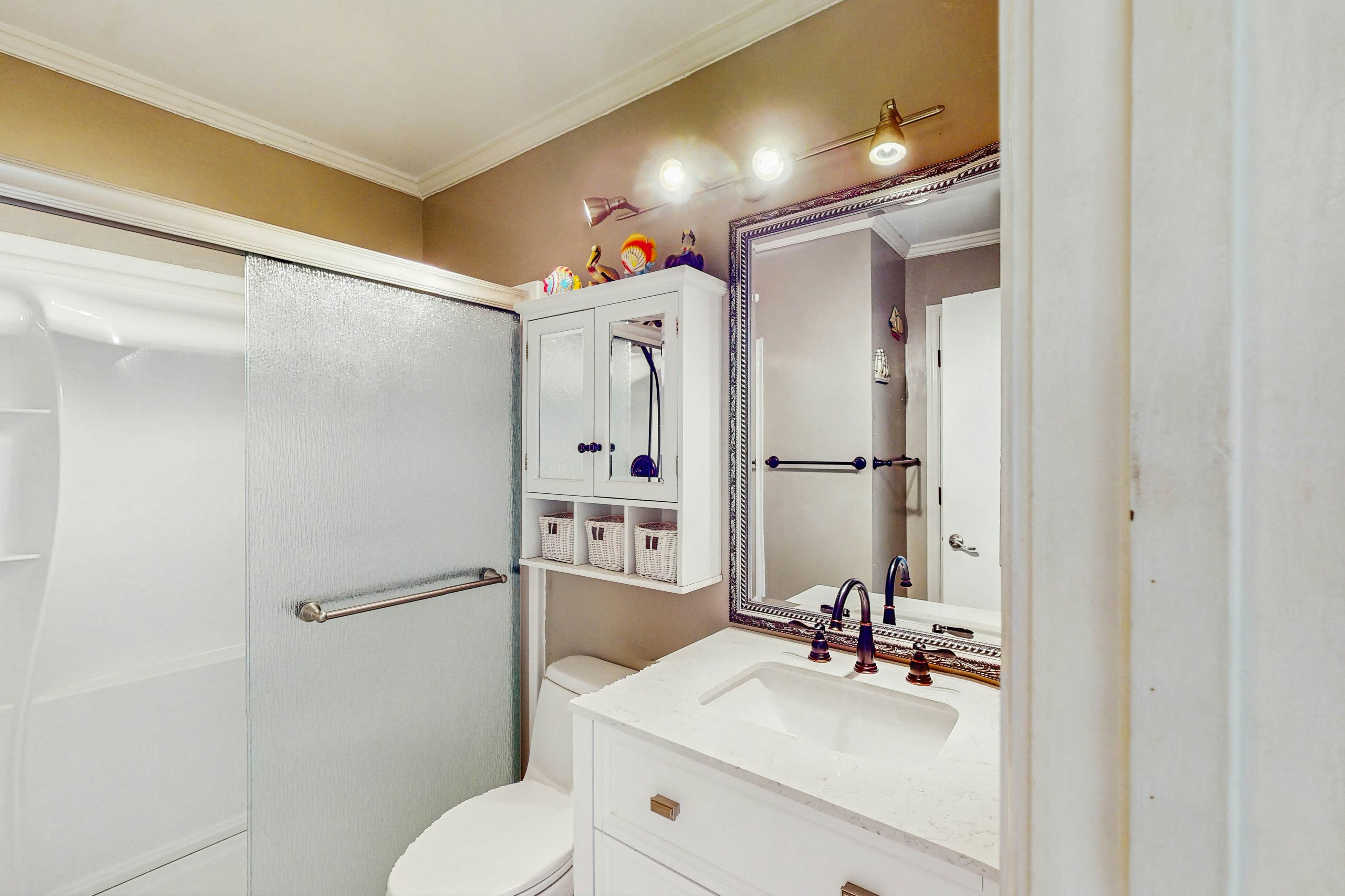 Renovated villa with gorgeous ocean views, pool, grills, & great location