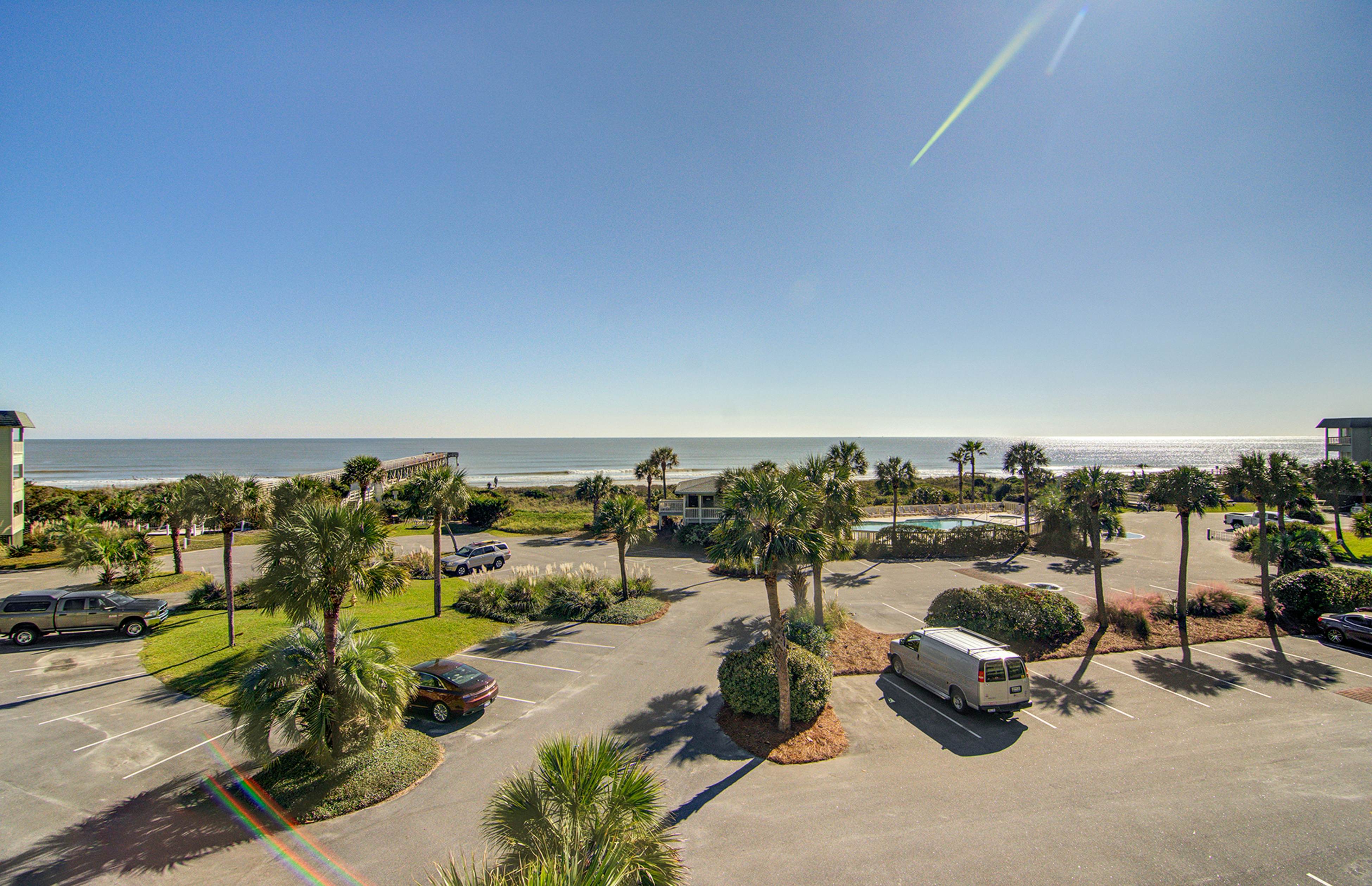 Renovated villa with gorgeous ocean views, pool, grills, & great location