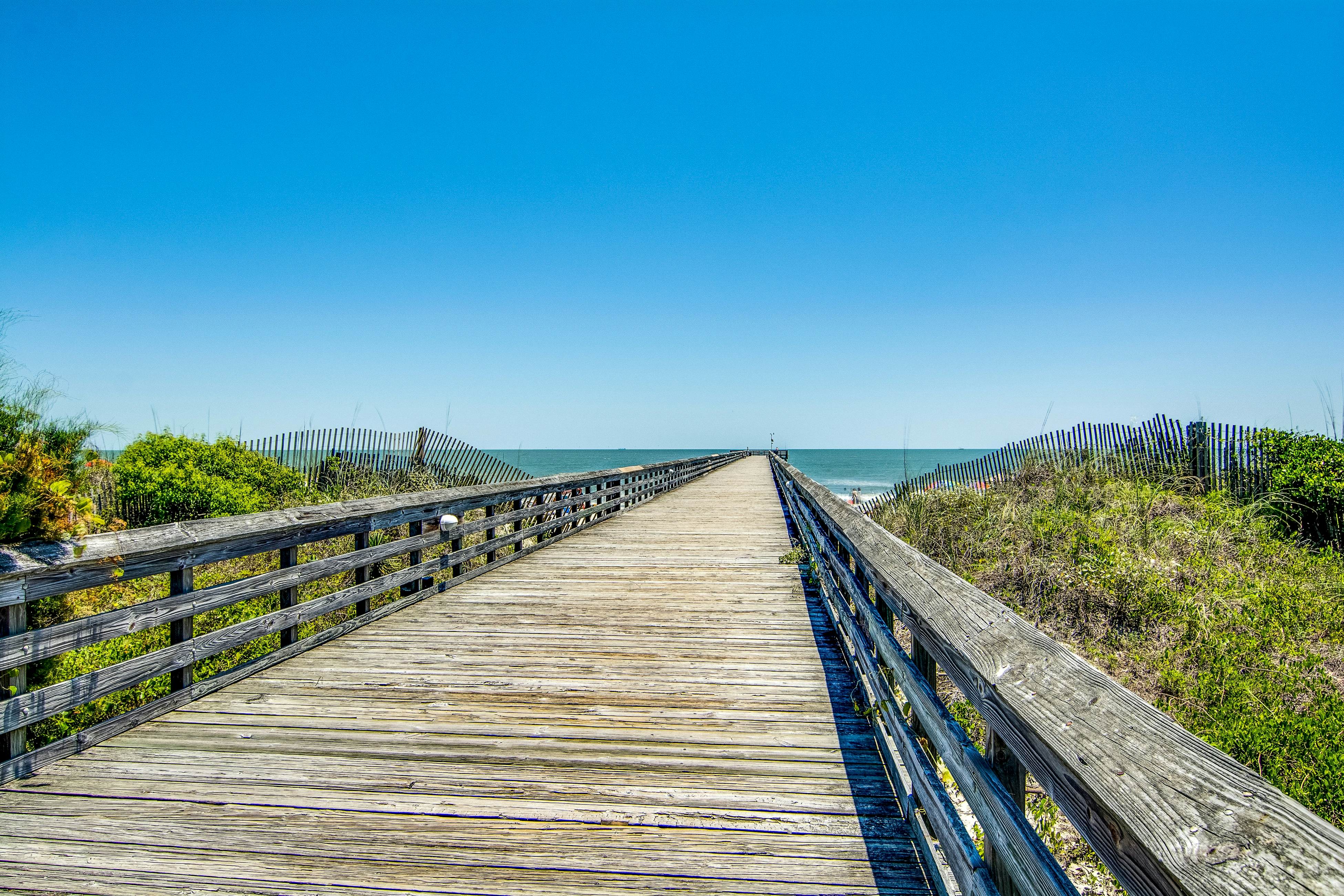 Renovated villa with gorgeous ocean views, pool, grills, & great location