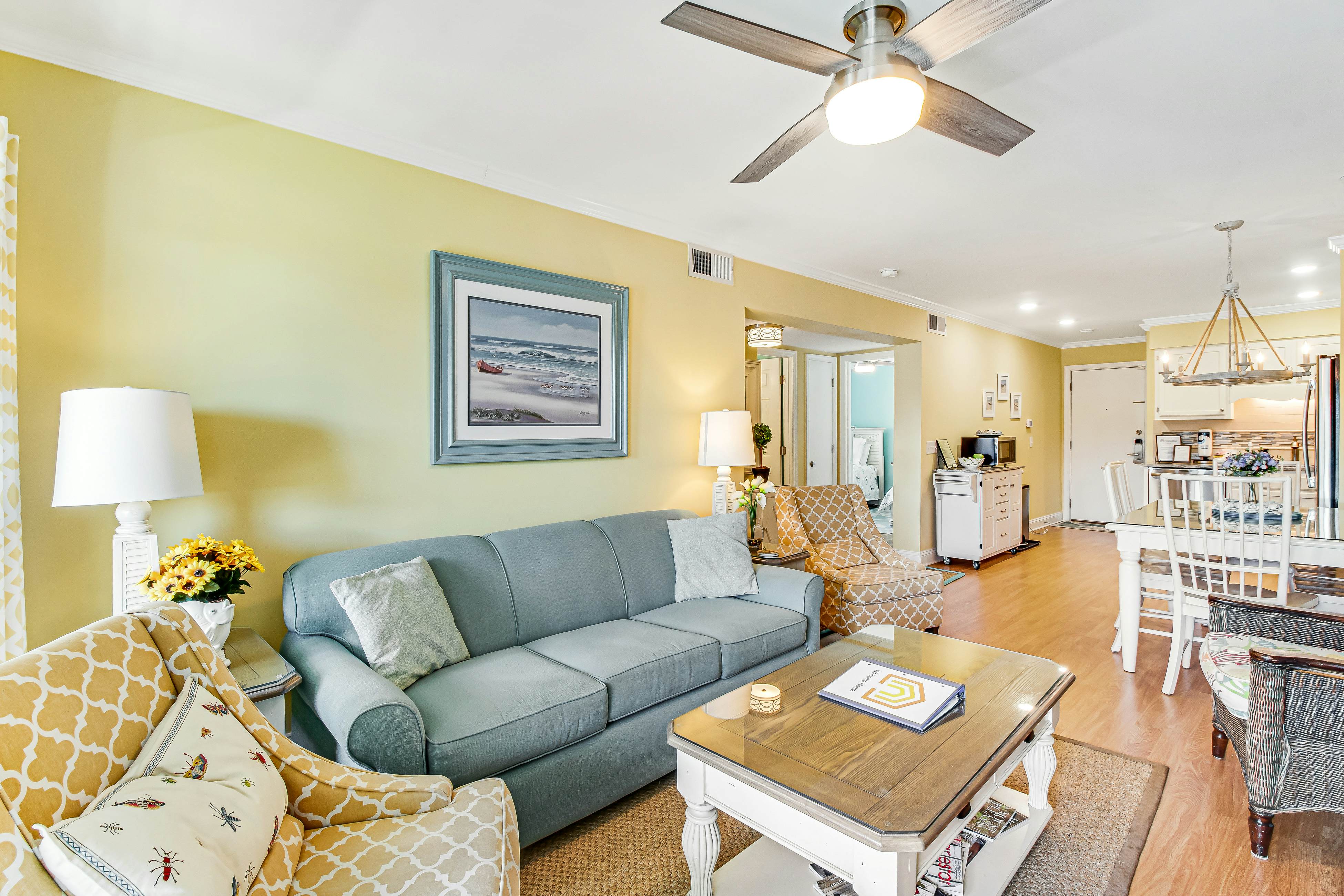 Well-appointed villa w/ community pool, ocean view, free WiFi