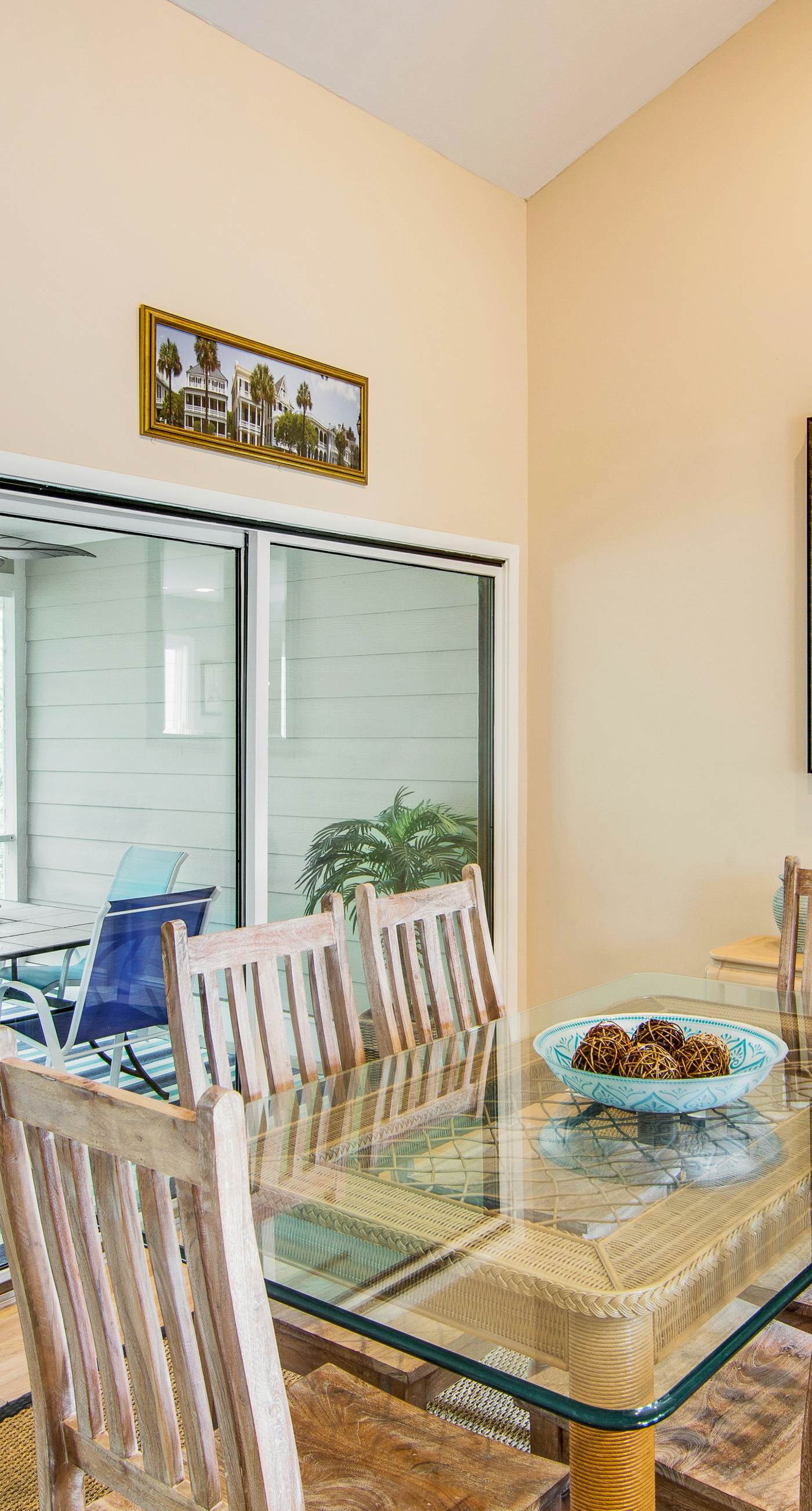 Renovated townhome next to golf course w/ community pool access- close to beach