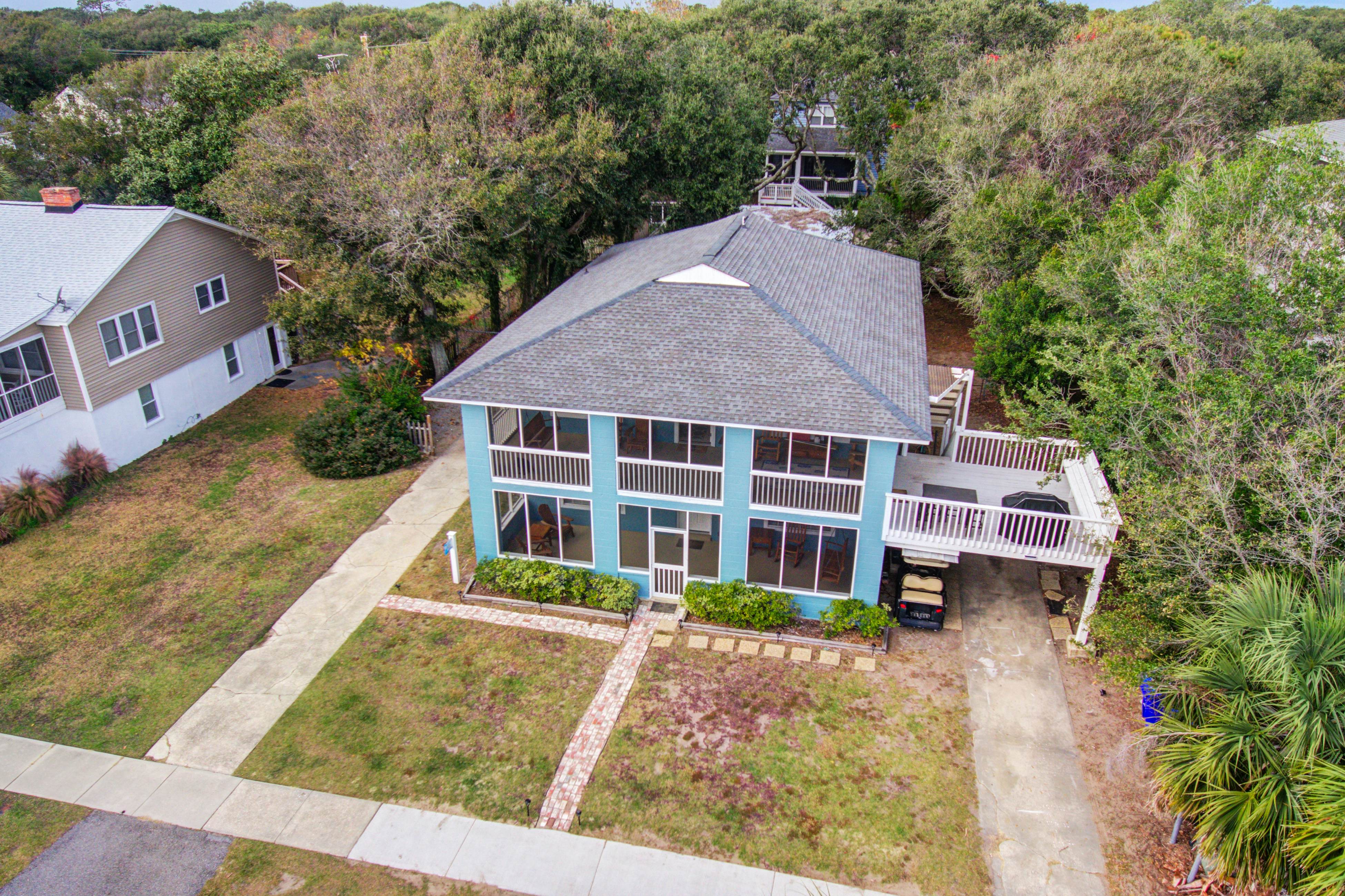 Dog-friendly, ocean-view getaway with grill, deck, beach access & basketball