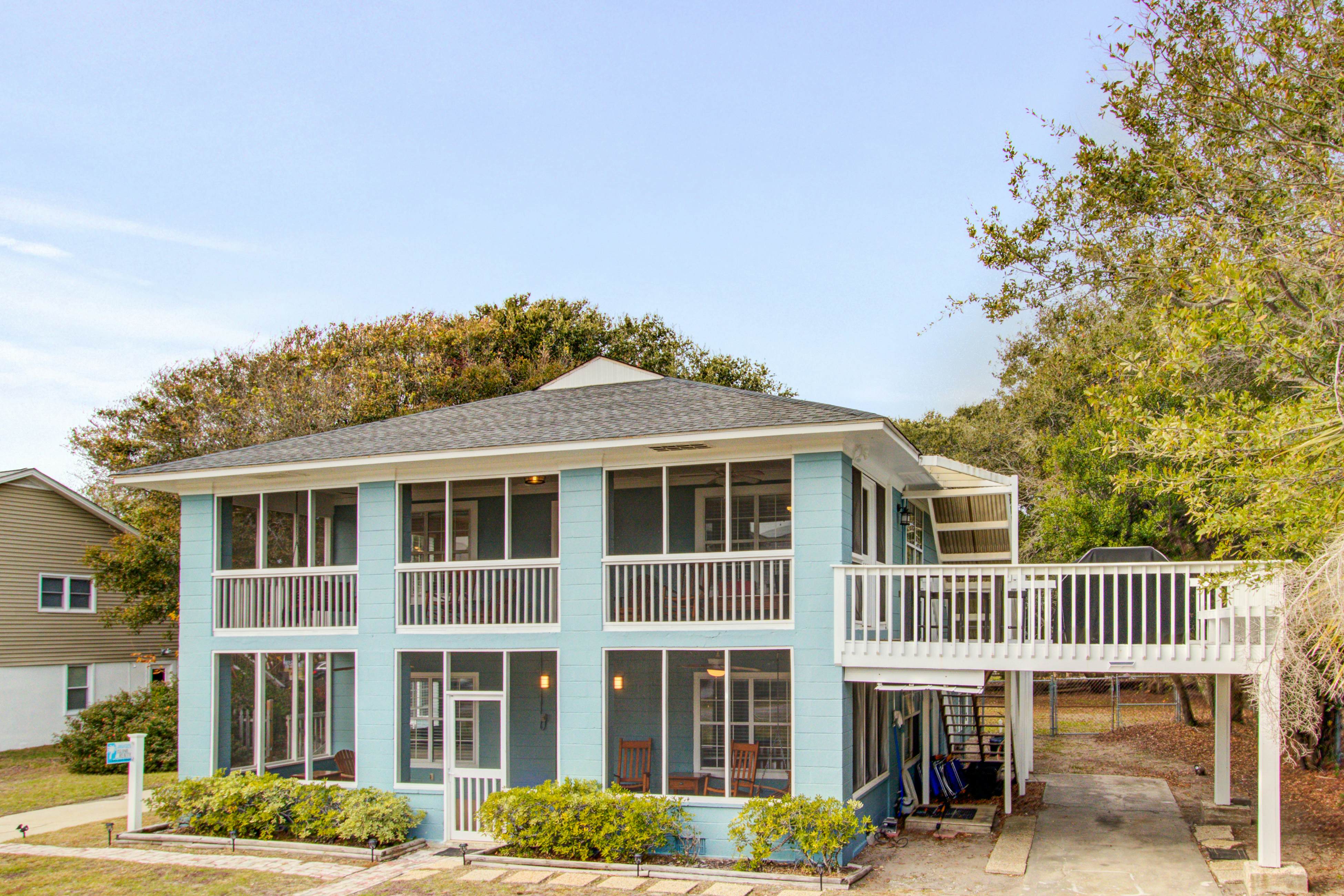 Dog-friendly, ocean-view getaway with grill, deck, beach access & basketball