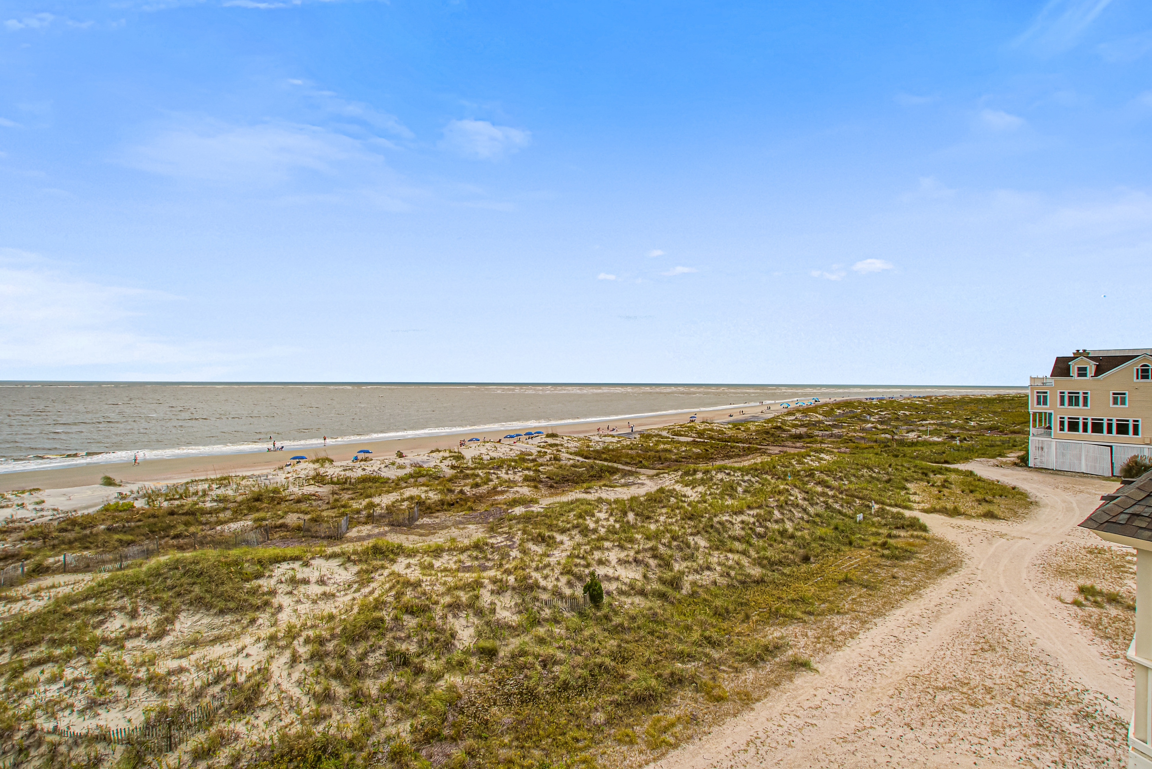 Top floor oceanfront condo w/ocean and beach views from every room & shared pool