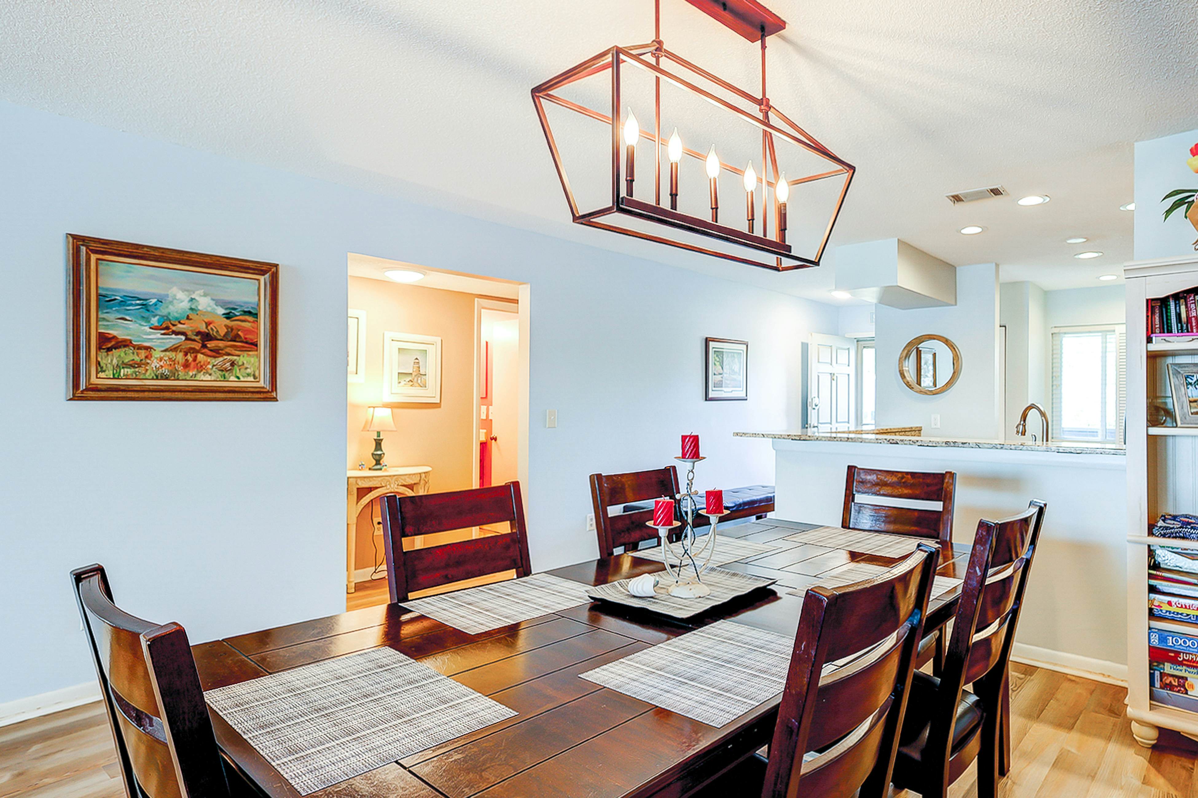 Riverfront condo with pool, 2 tennis courts, & screened porch - near beach