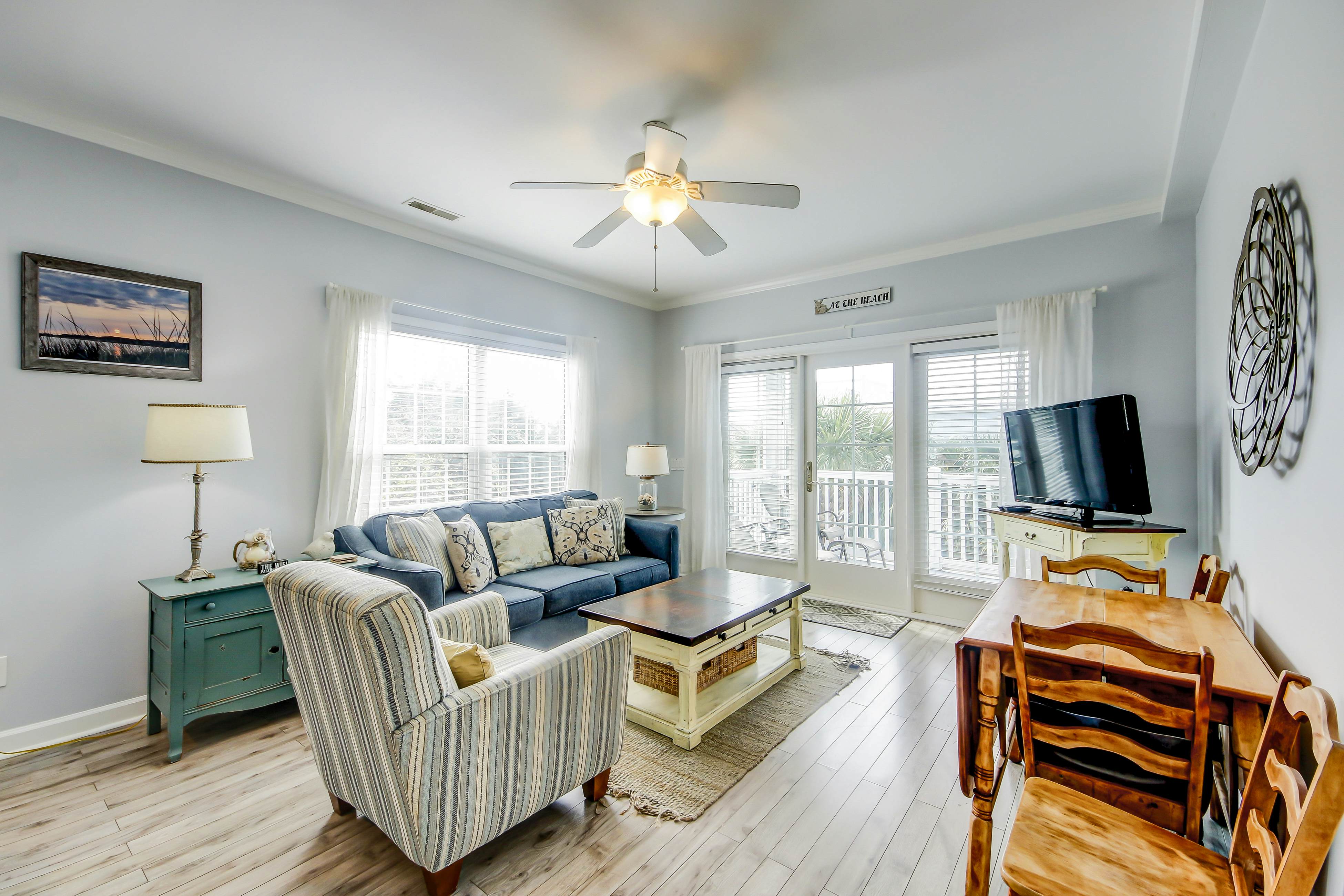 Fantastic condo with water-view, pool, balcony, central AC, & washer/dryer