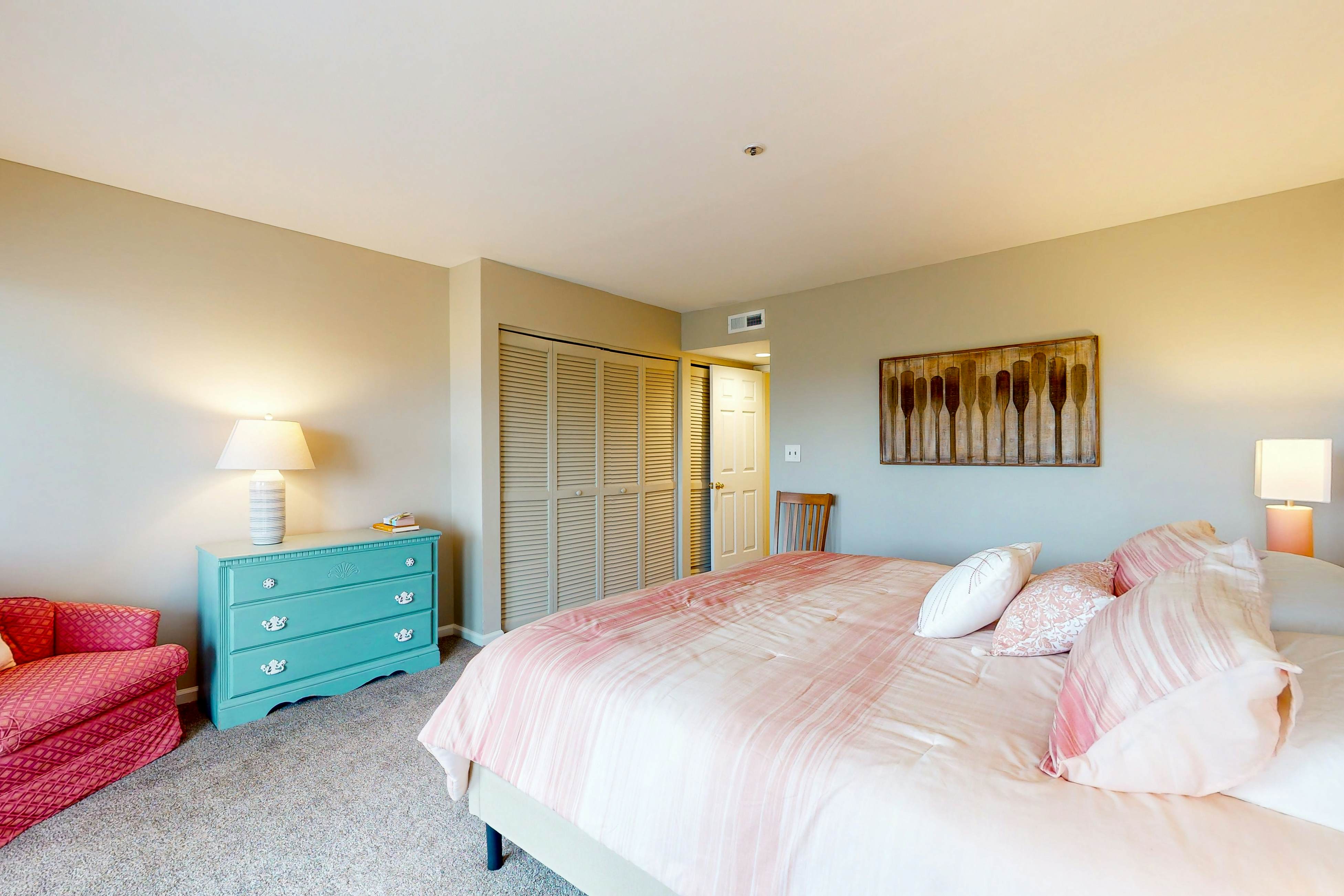 Marsh-view condo with on-site pool, tennis, & private balcony