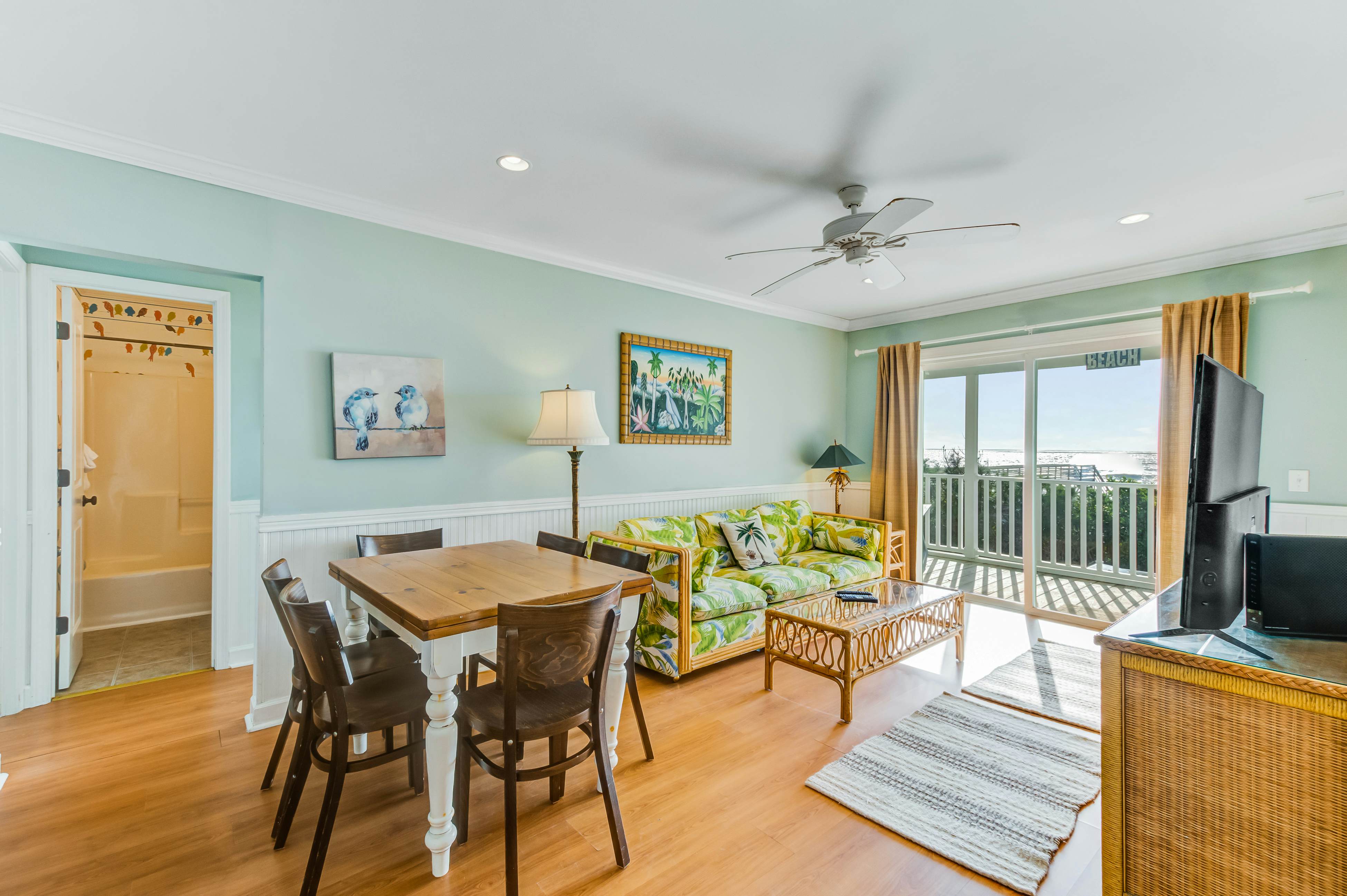 Oceanfront, event-friendly home with multiple decks & WiFi - 2 dogs ok