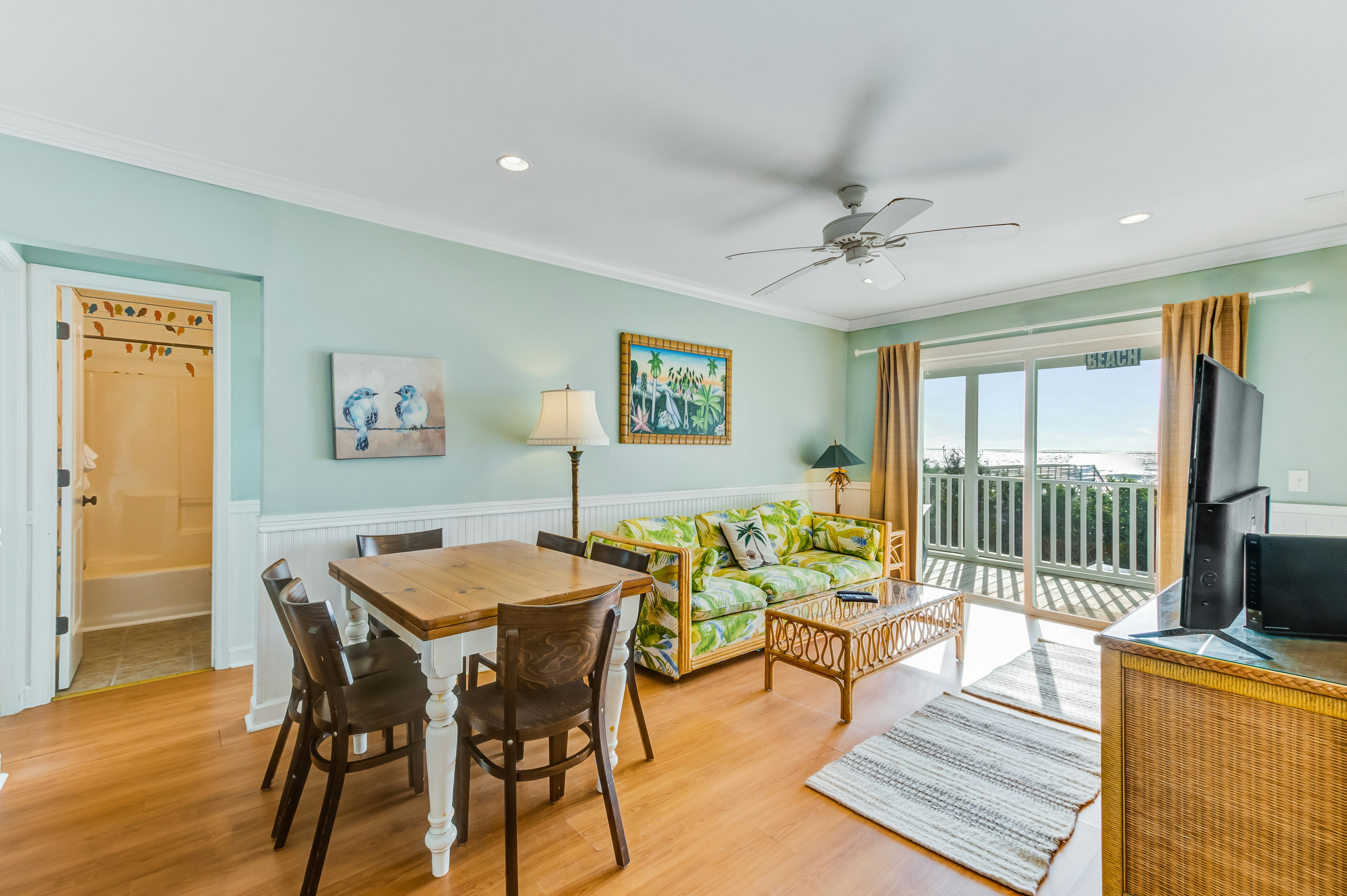 Oceanfront, event-friendly home with multiple decks & WiFi - 2 dogs ok