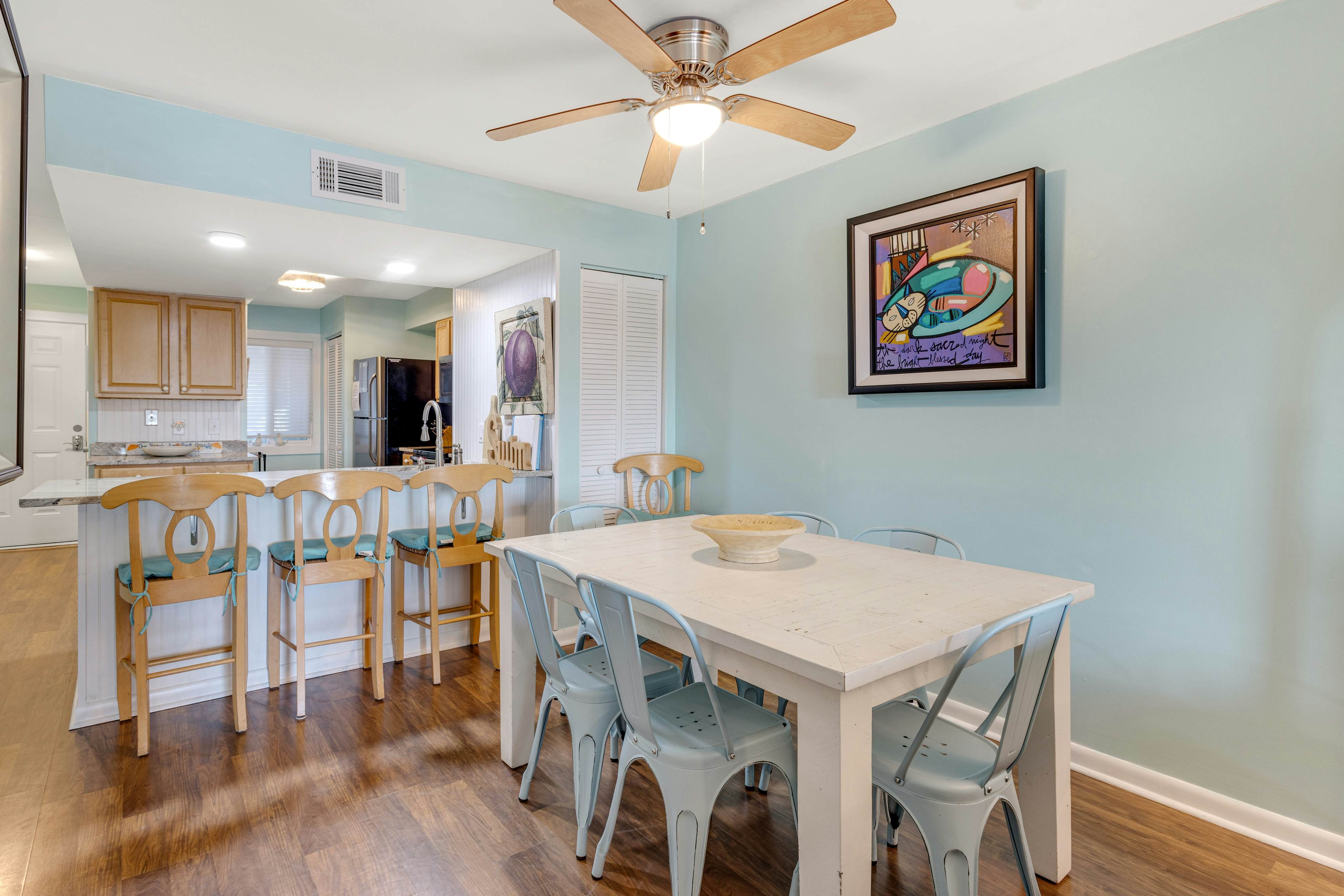 Waterfront gem with pool & amazing lanai view - near the beach, marina, & dining