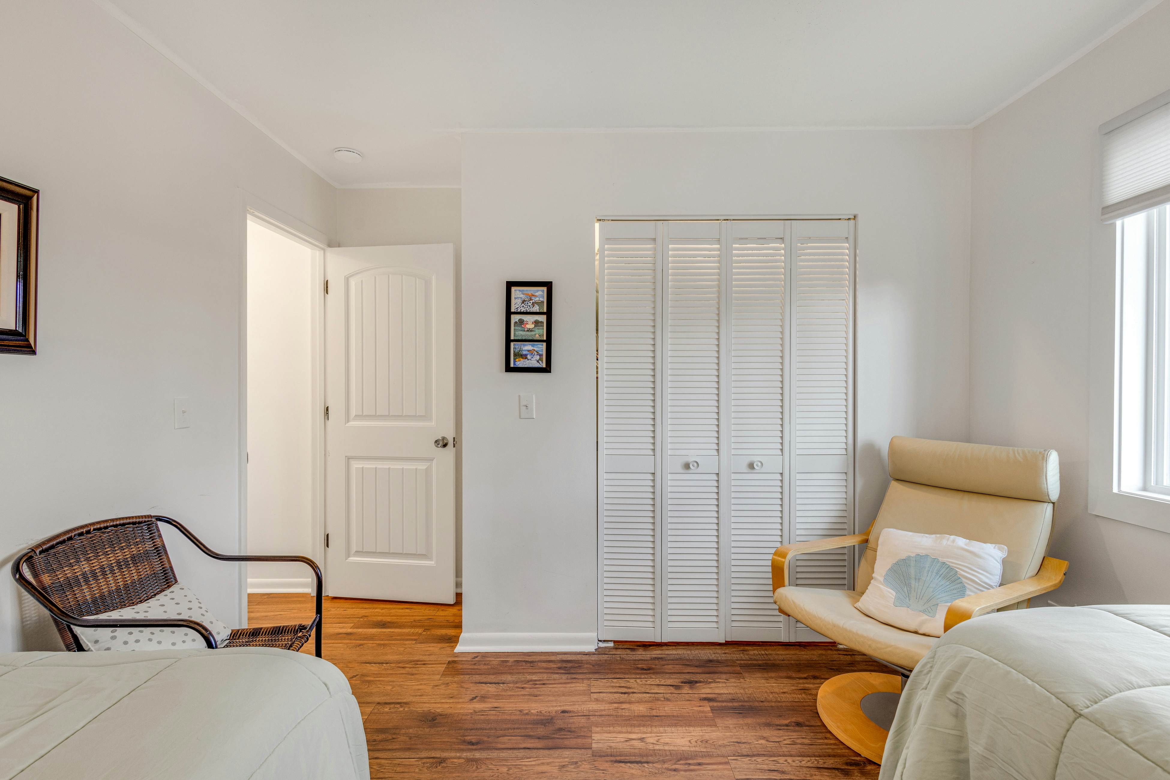 Waterfront gem with pool & amazing lanai view - near the beach, marina, & dining