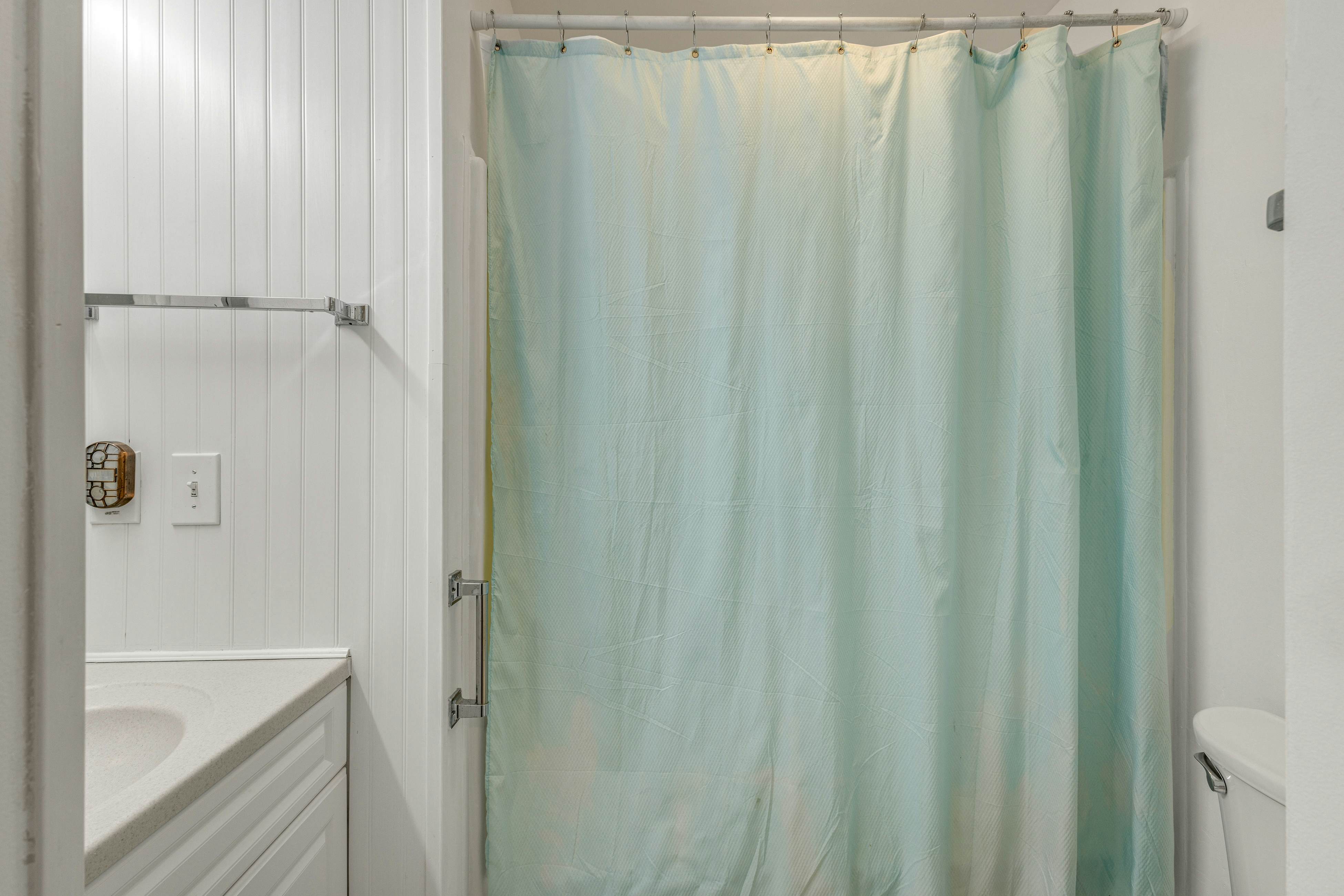 Waterfront gem with pool & amazing lanai view - near the beach, marina, & dining