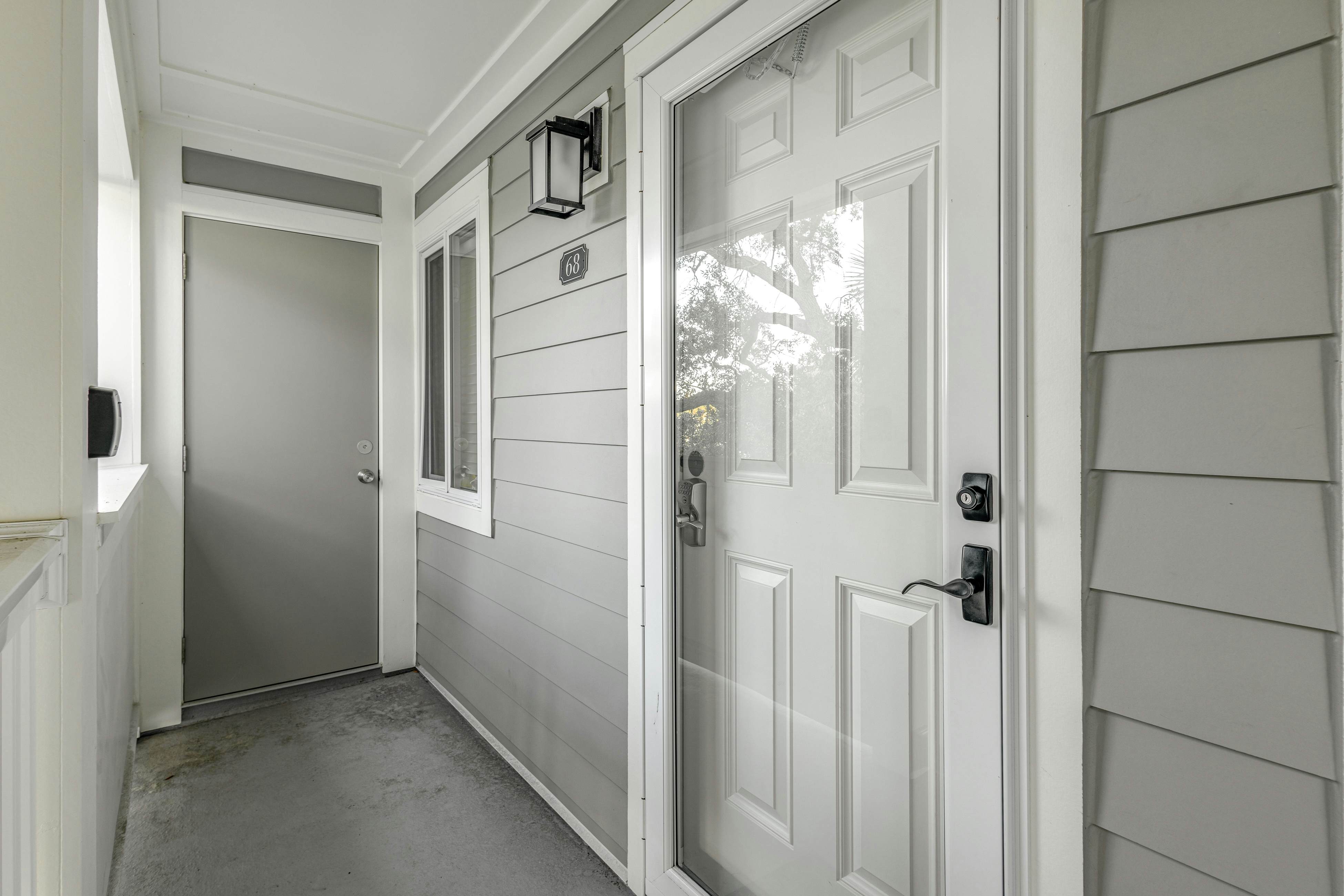 Waterfront gem with pool & amazing lanai view - near the beach, marina, & dining