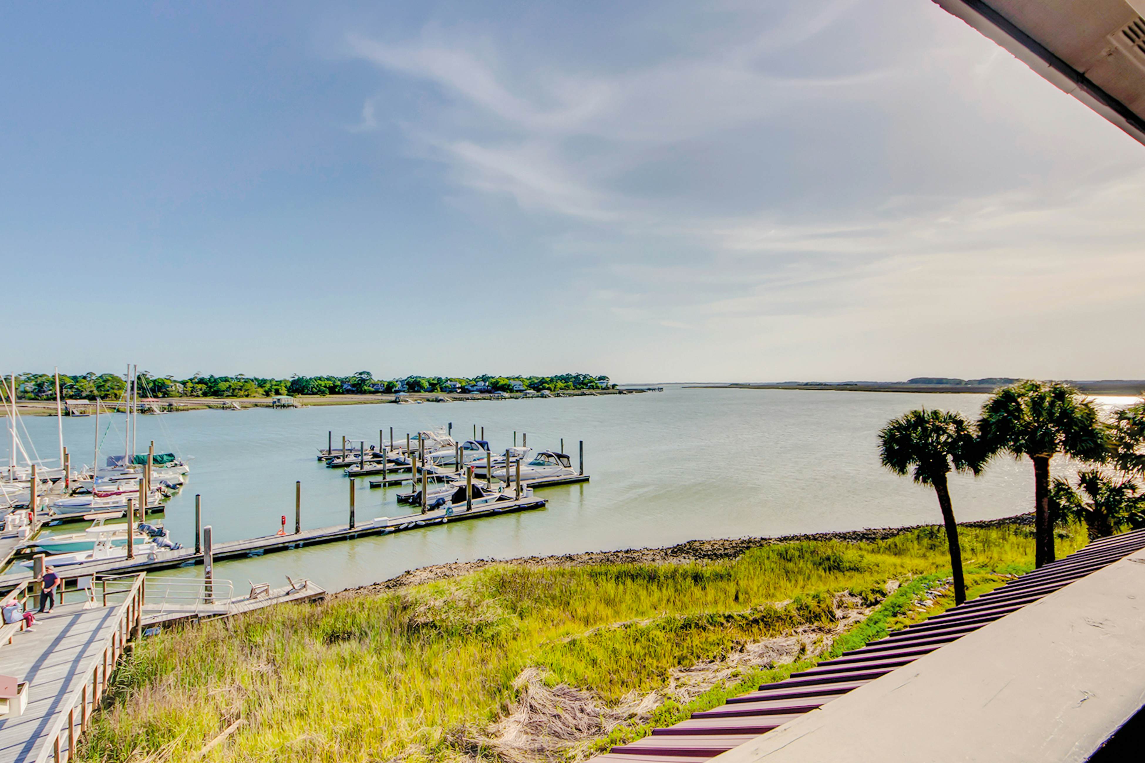 Waterfront gem with pool & amazing lanai view - near the beach, marina, & dining