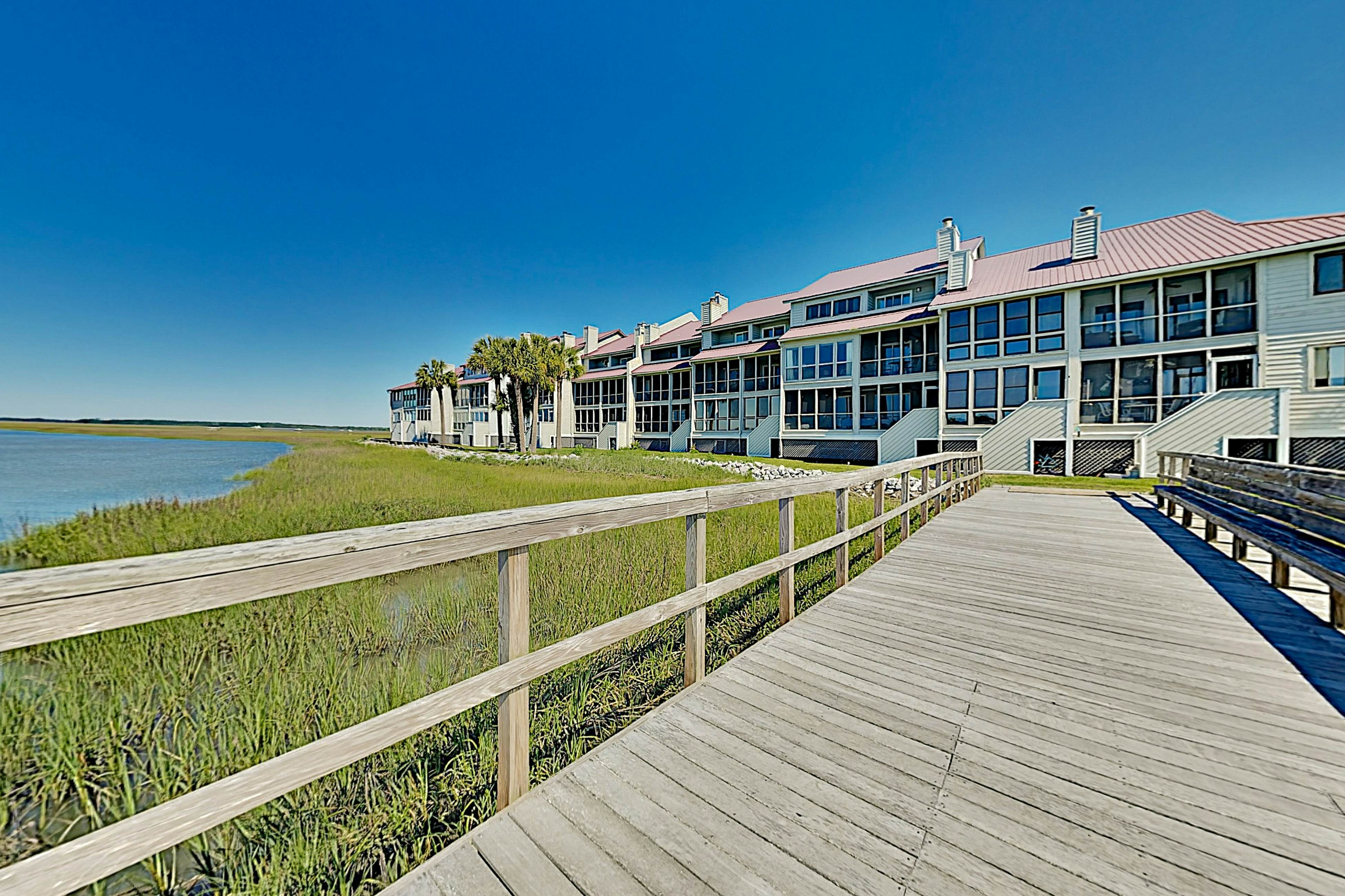 Waterfront gem with pool & amazing lanai view - near the beach, marina, & dining