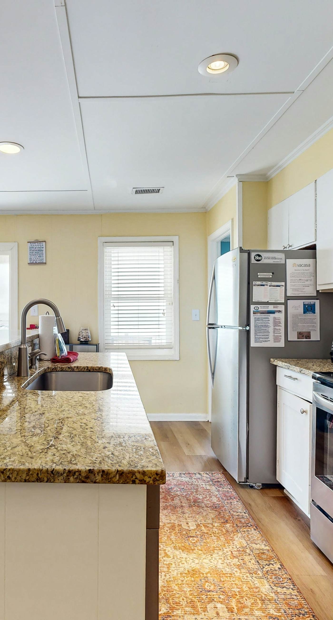 Oceanfront Property 'Folly Drifter' w/ Beach Access & Private Deck