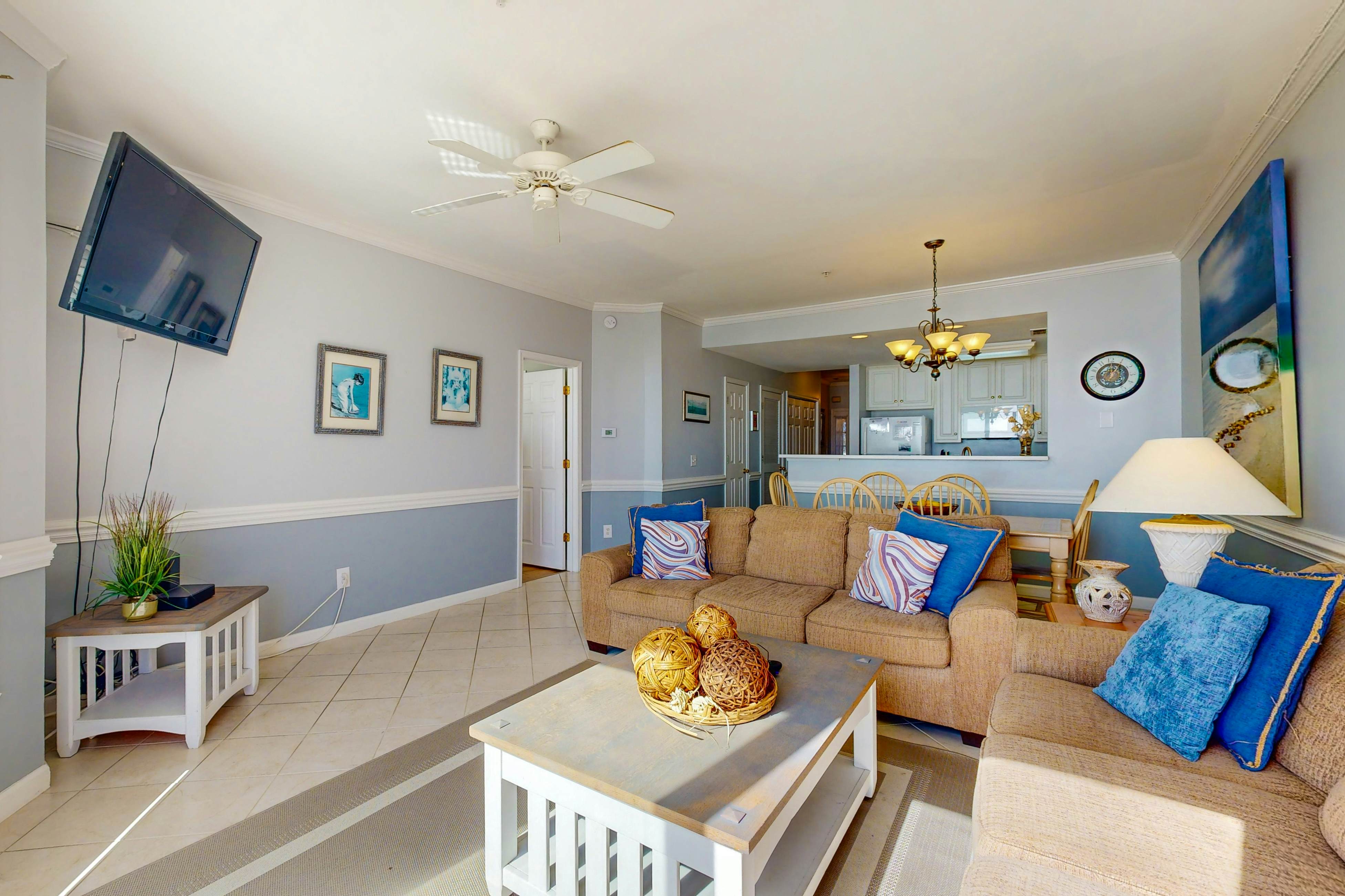 Dog-friendly penthouse with oceanfront balcony - steps to Folly Beach Pier