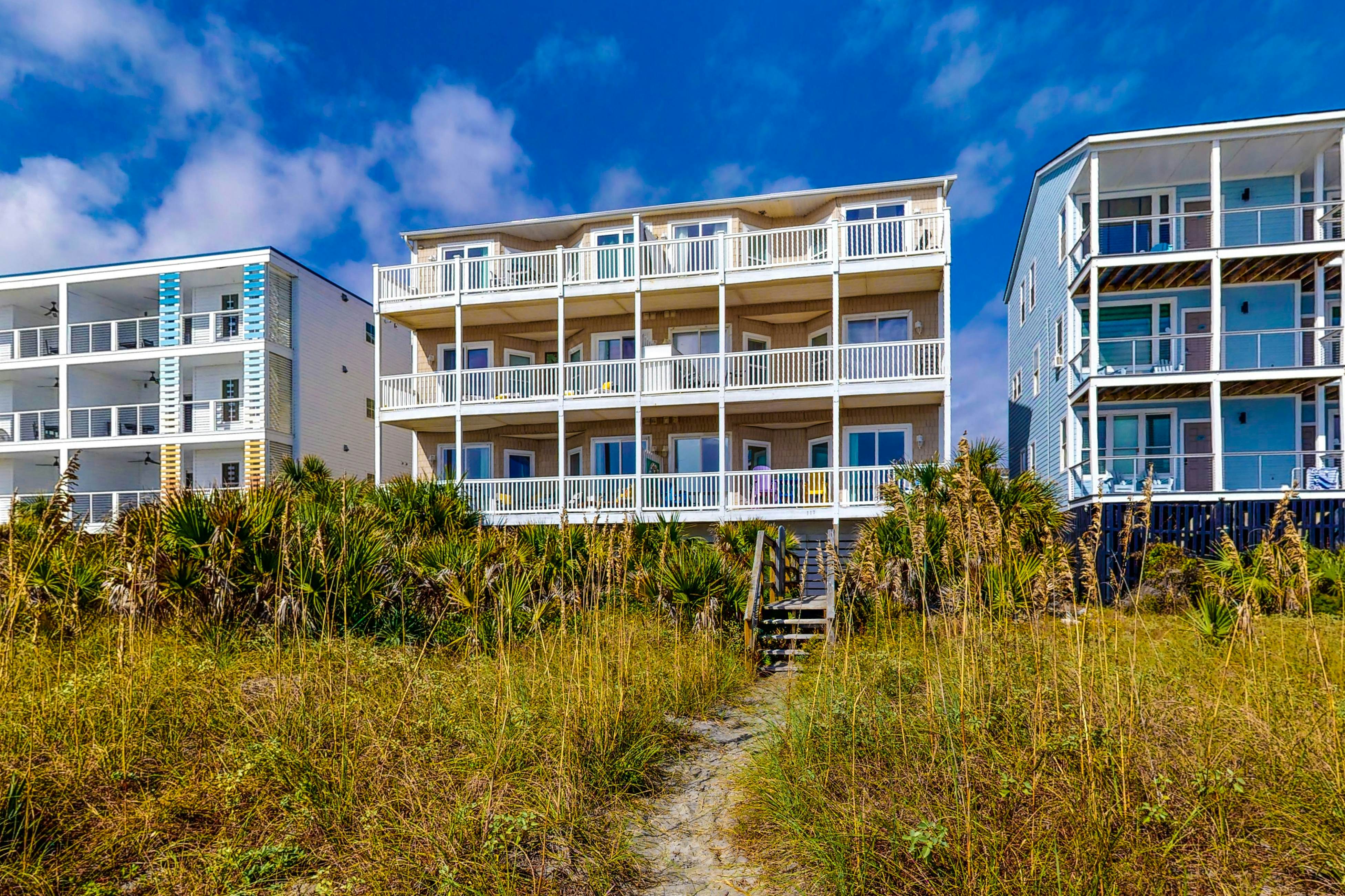 Dog-friendly penthouse with oceanfront balcony - steps to Folly Beach Pier