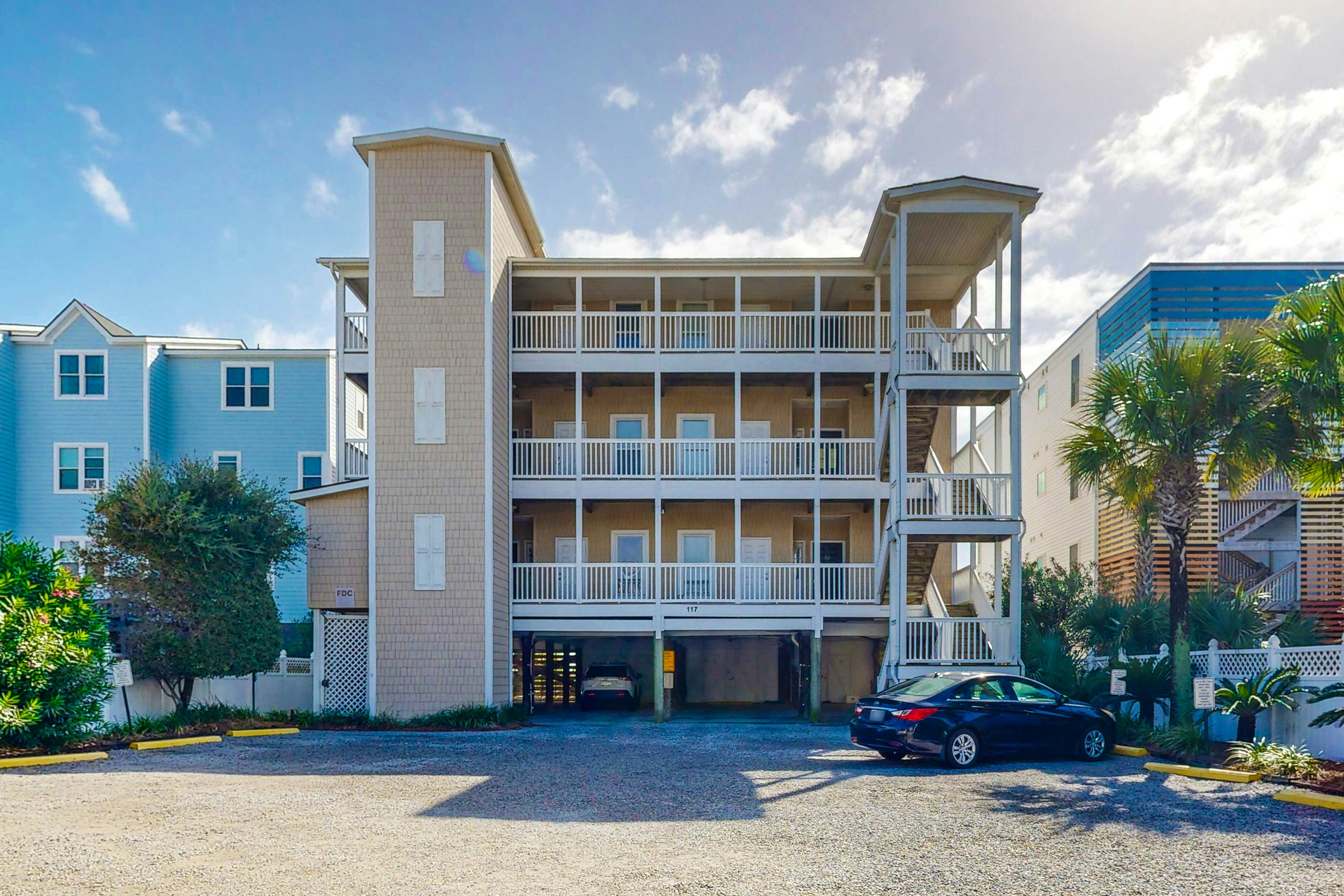 Dog-friendly penthouse with oceanfront balcony - steps to Folly Beach Pier