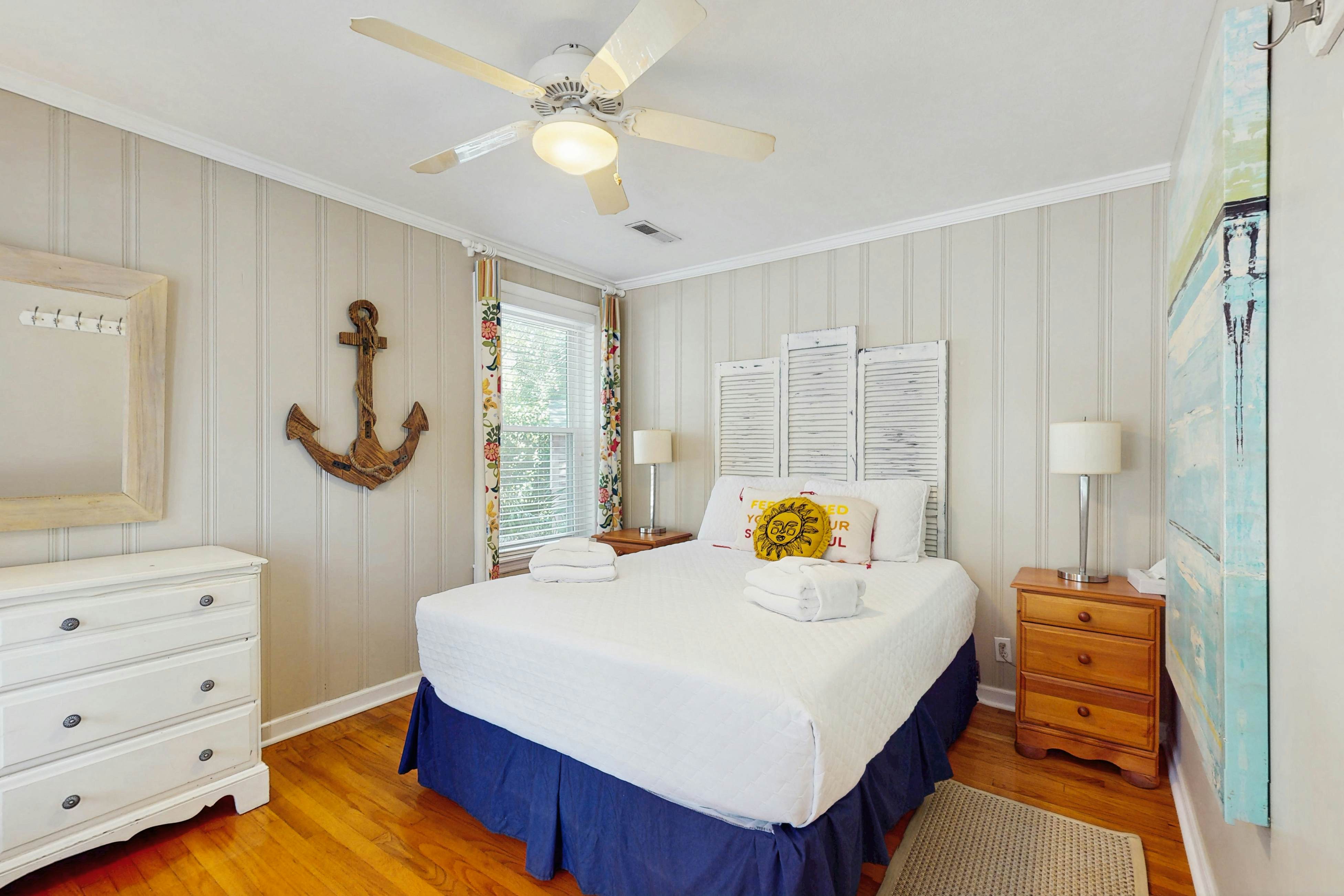 Downtown dog-friendly home with outdoor shower, level 2 EV charger