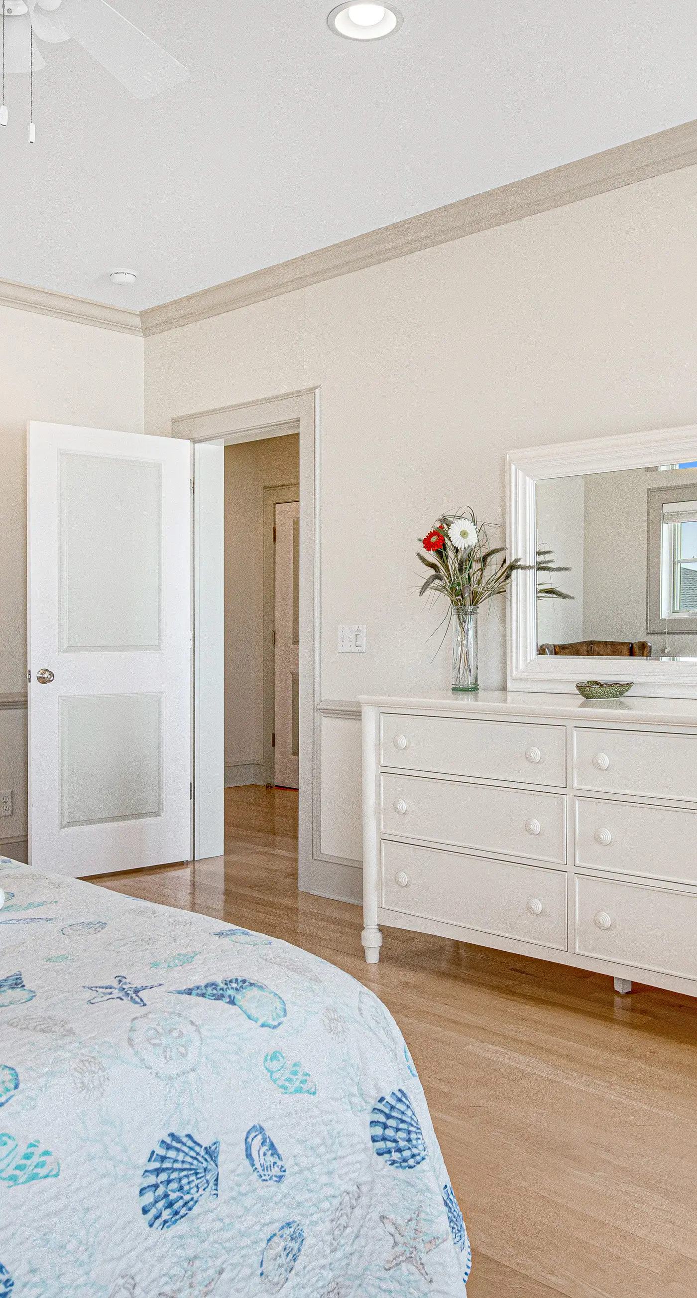 Gorgeous Beachfront Home w/ Oceanfront Views, Deck, Beach Boardwalk & WiFi