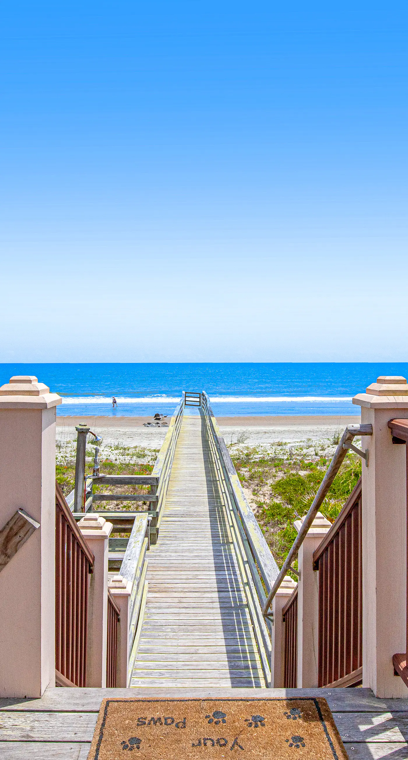 Gorgeous Beachfront Home w/ Oceanfront Views, Deck, Beach Boardwalk & WiFi