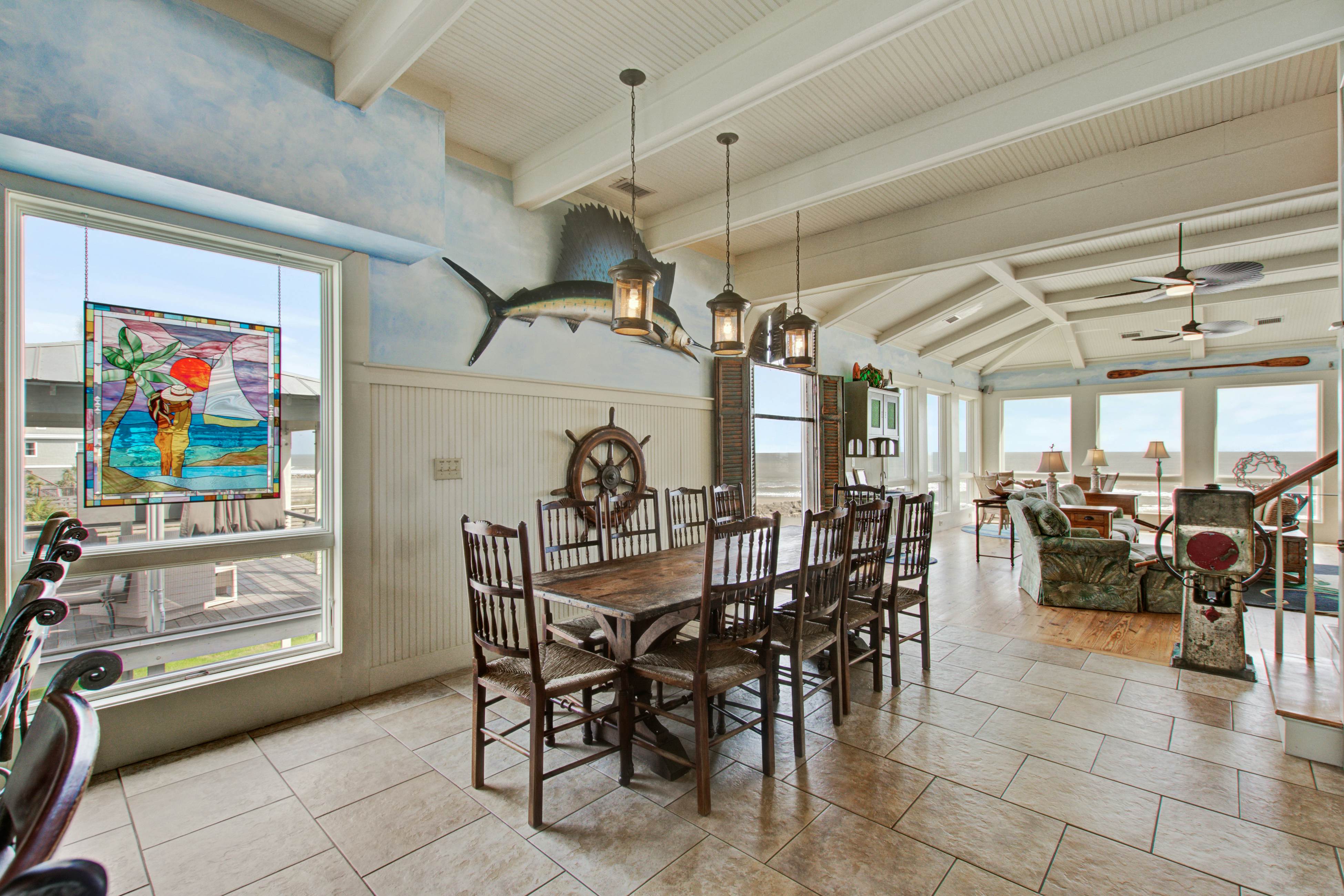 Luxury oceanfront home with AC & available for special events - dog-friendly