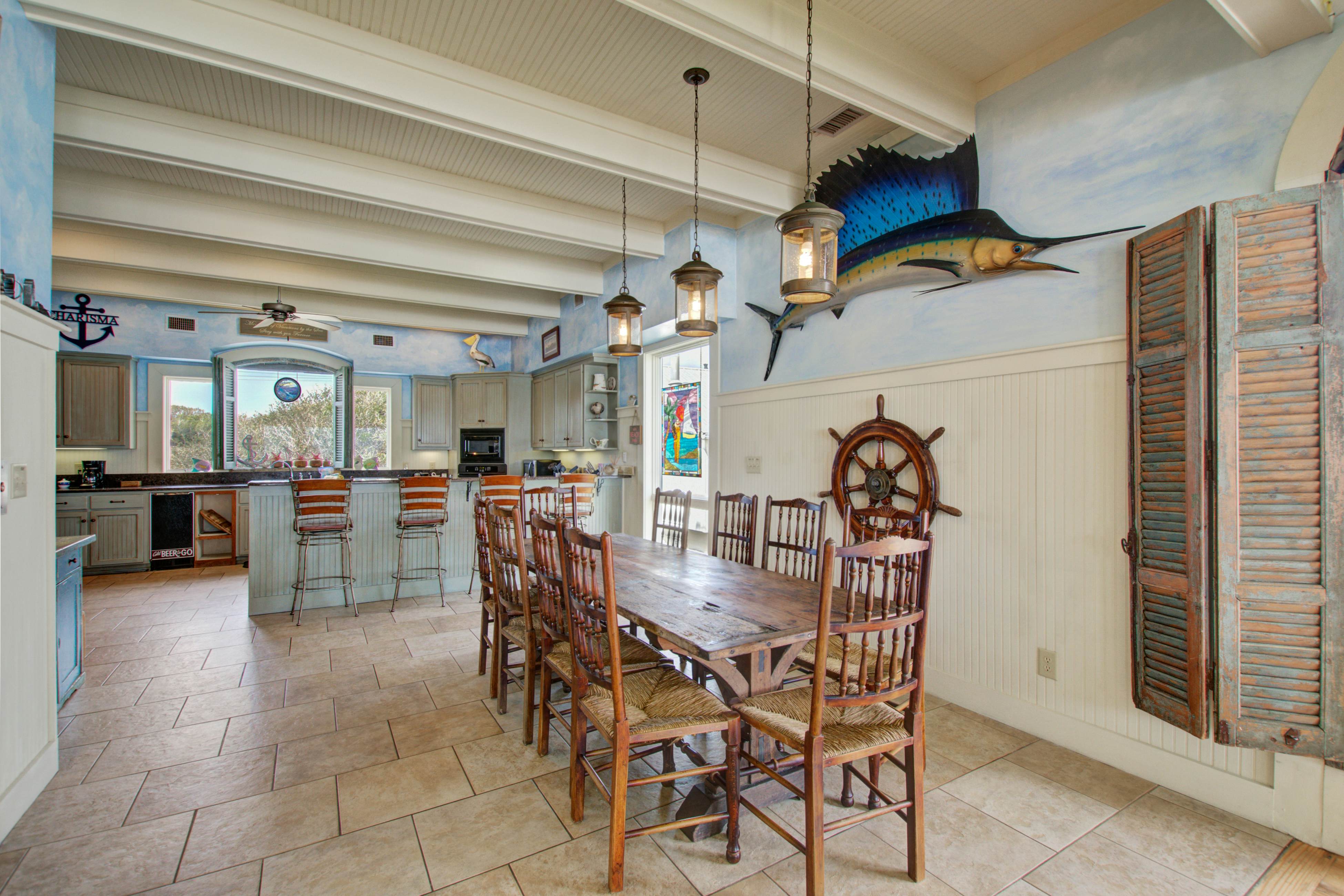 Luxury oceanfront home with AC & available for special events - dog-friendly