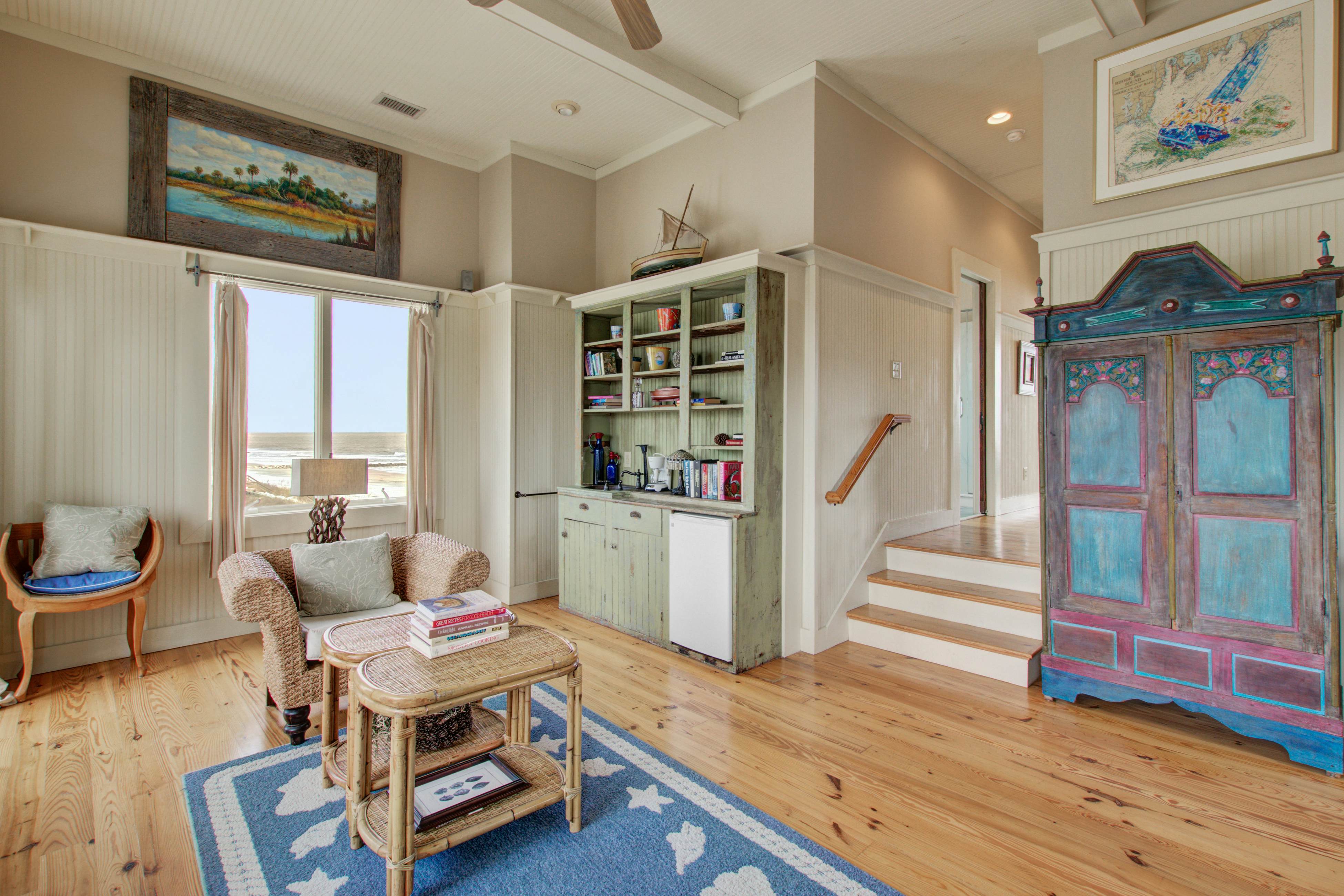 Luxury oceanfront home with AC & available for special events - dog-friendly