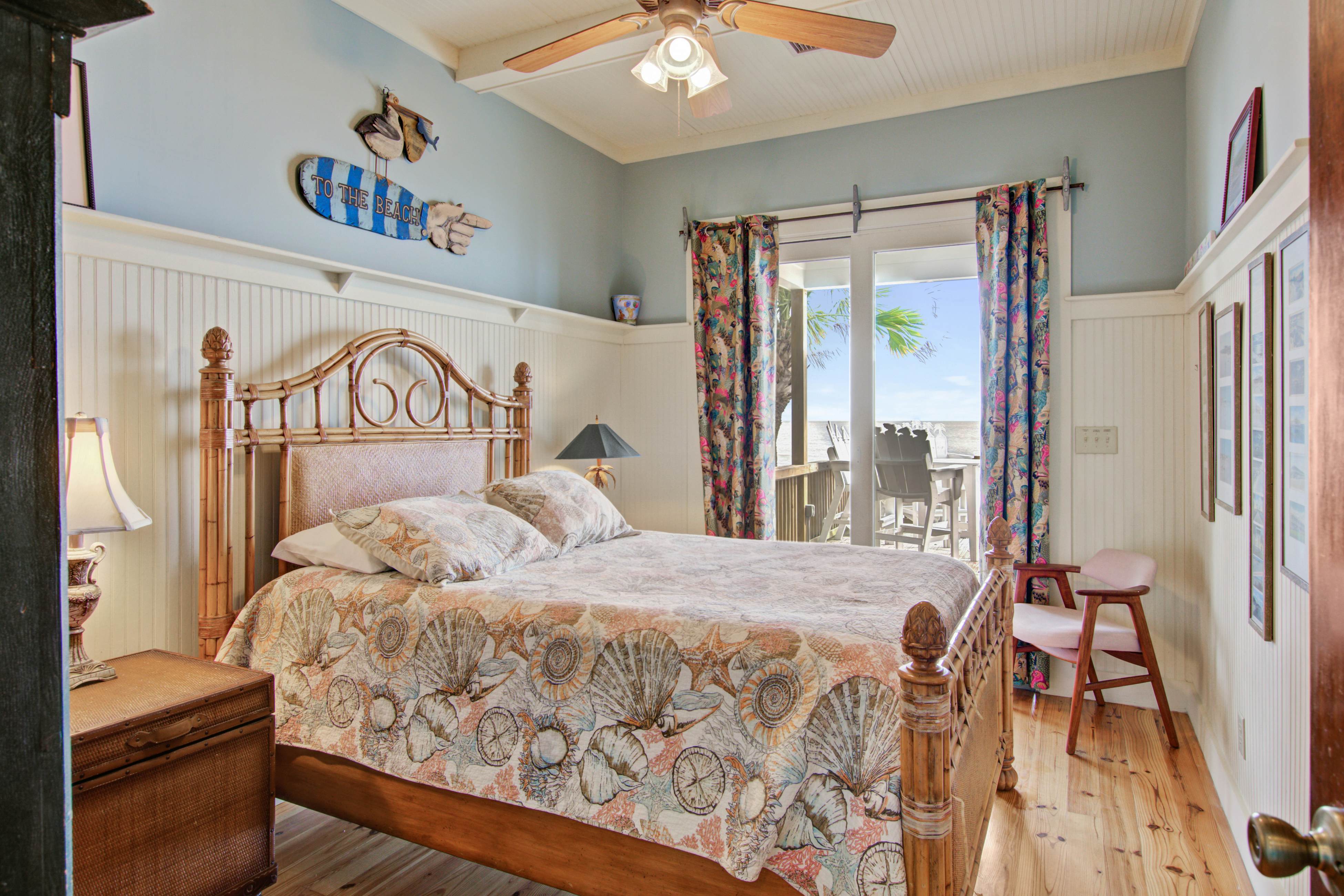 Luxury oceanfront home with AC & available for special events - dog-friendly