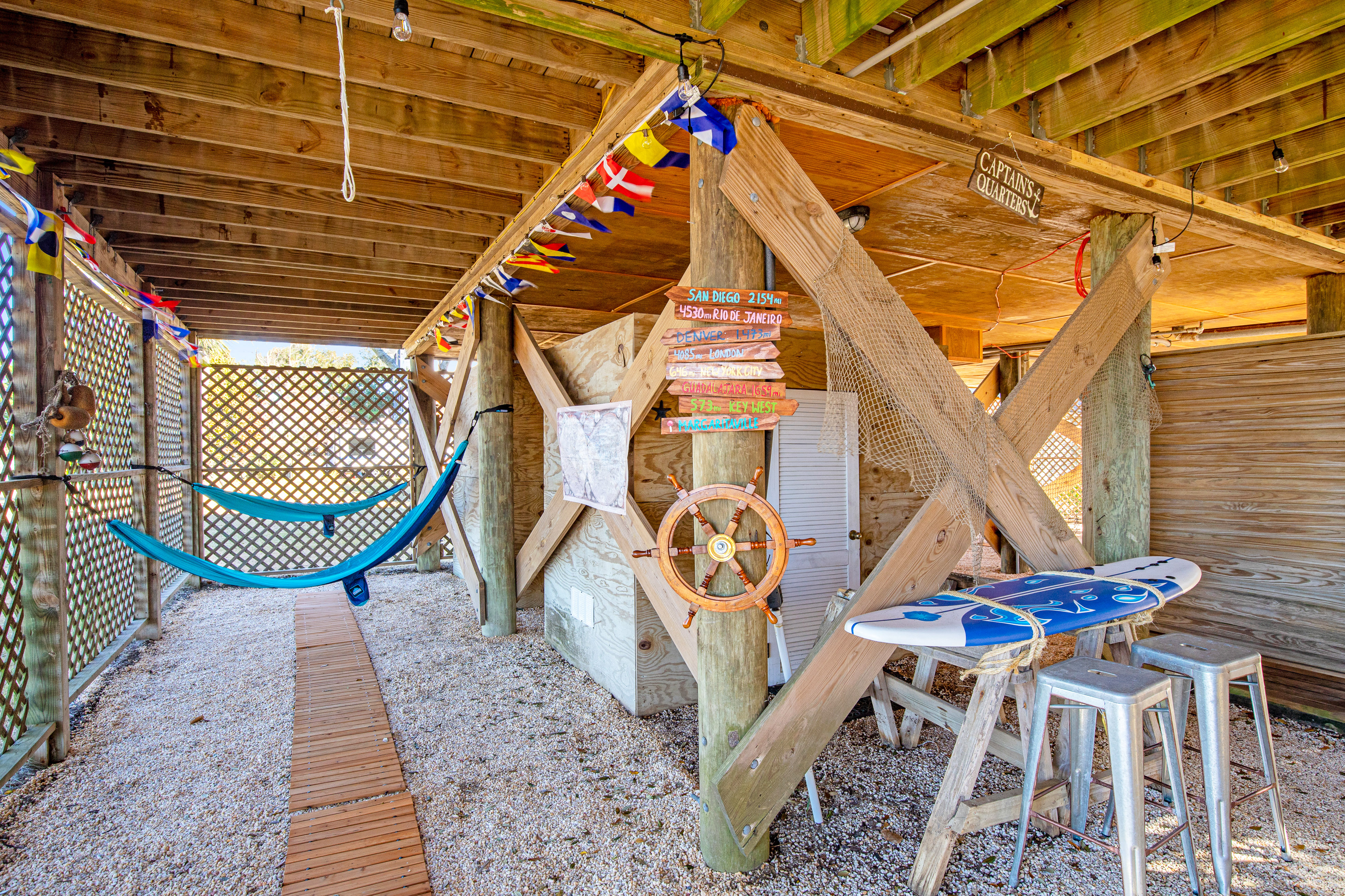 Gorgeous home with marsh views, deck, firepit & gourmet kitchen