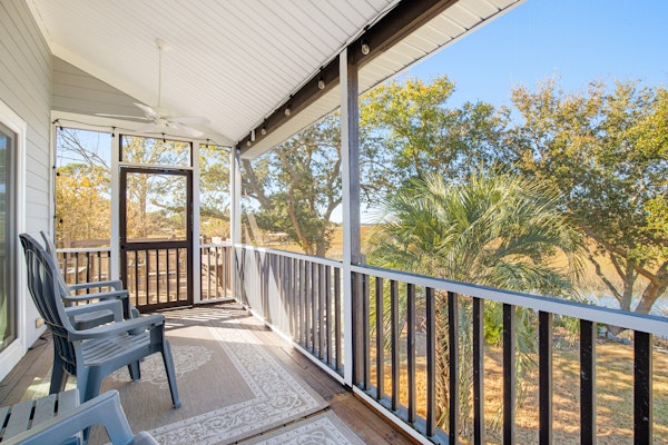 Gorgeous home with marsh views, deck, firepit & gourmet kitchen