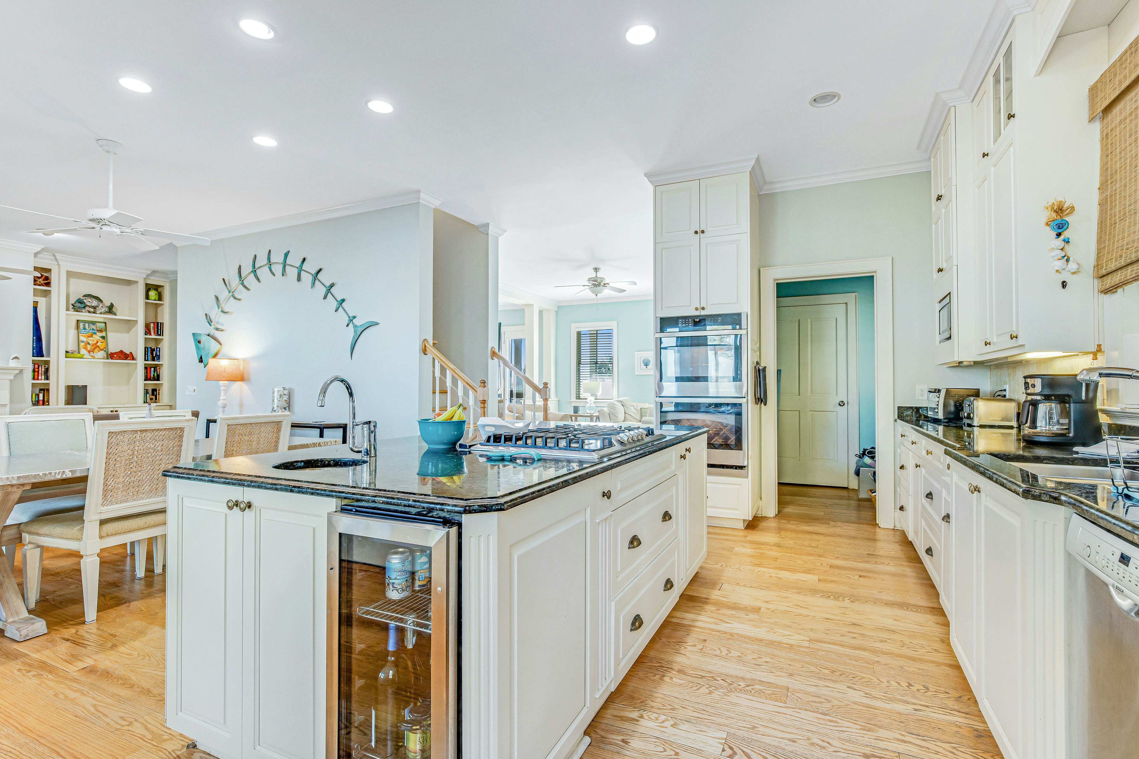 Ocean-View Luxury Home - Dog-Friendly - Private Hot Tub, WiFi, W/D & Central AC