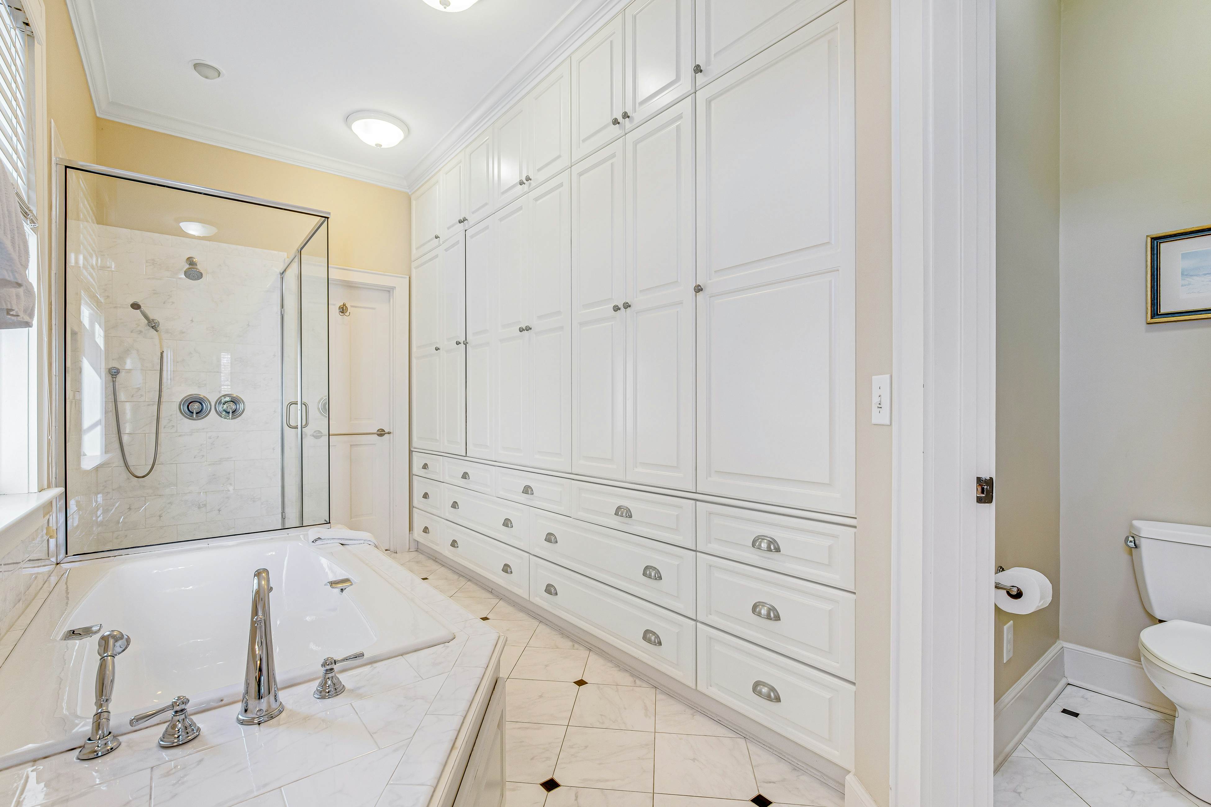 Ocean-View Luxury Home - Dog-Friendly - Private Hot Tub, WiFi, W/D & Central AC